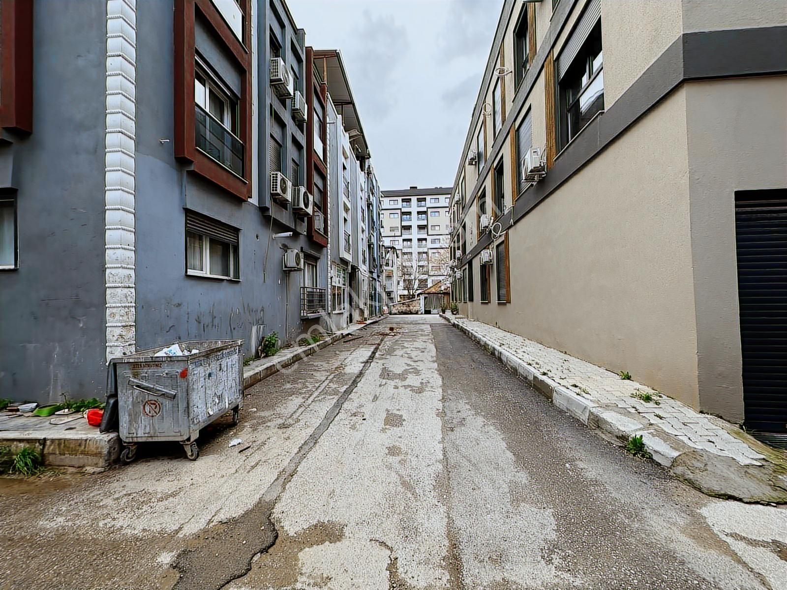 İzmir Çiğli Balatçık'ta Satılık 2+1 Eşyalı Daire Cb-ph - Görsel 3