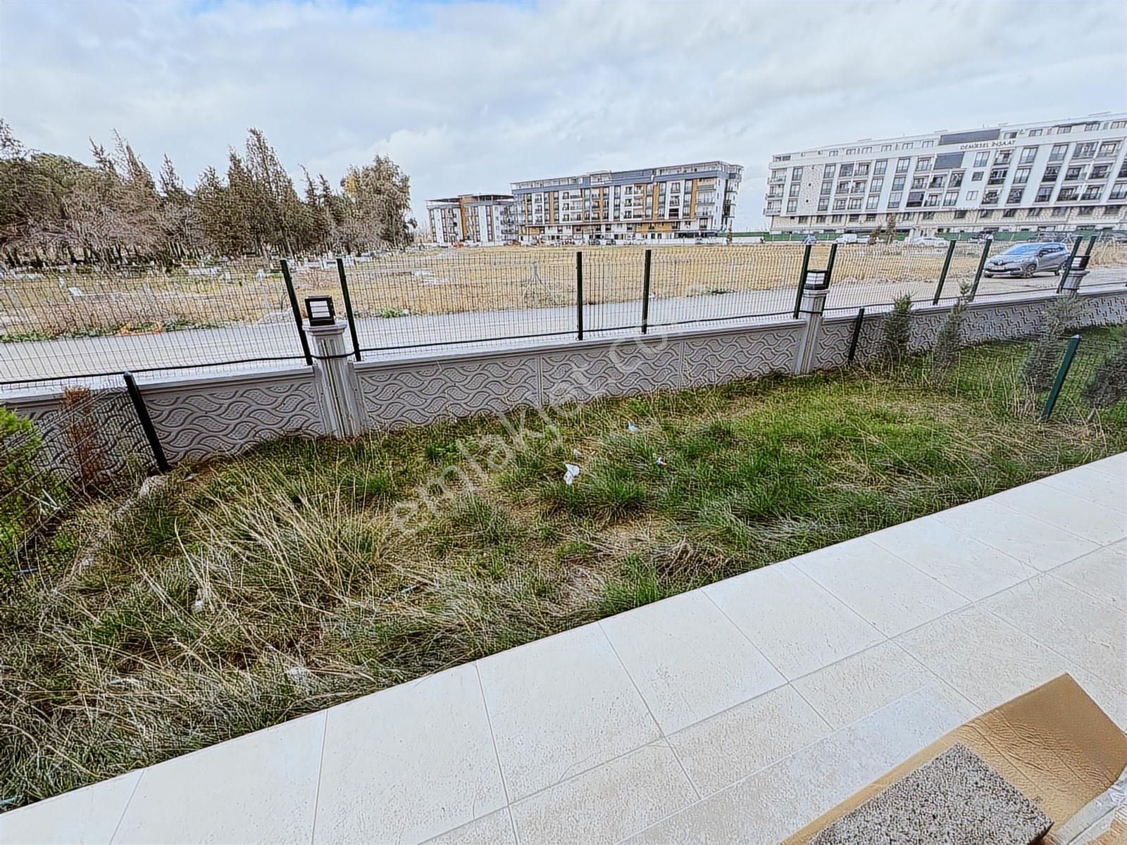 Seyrek'de Full Eşyalı Bahçeli 1+1 Daire - Görsel 3