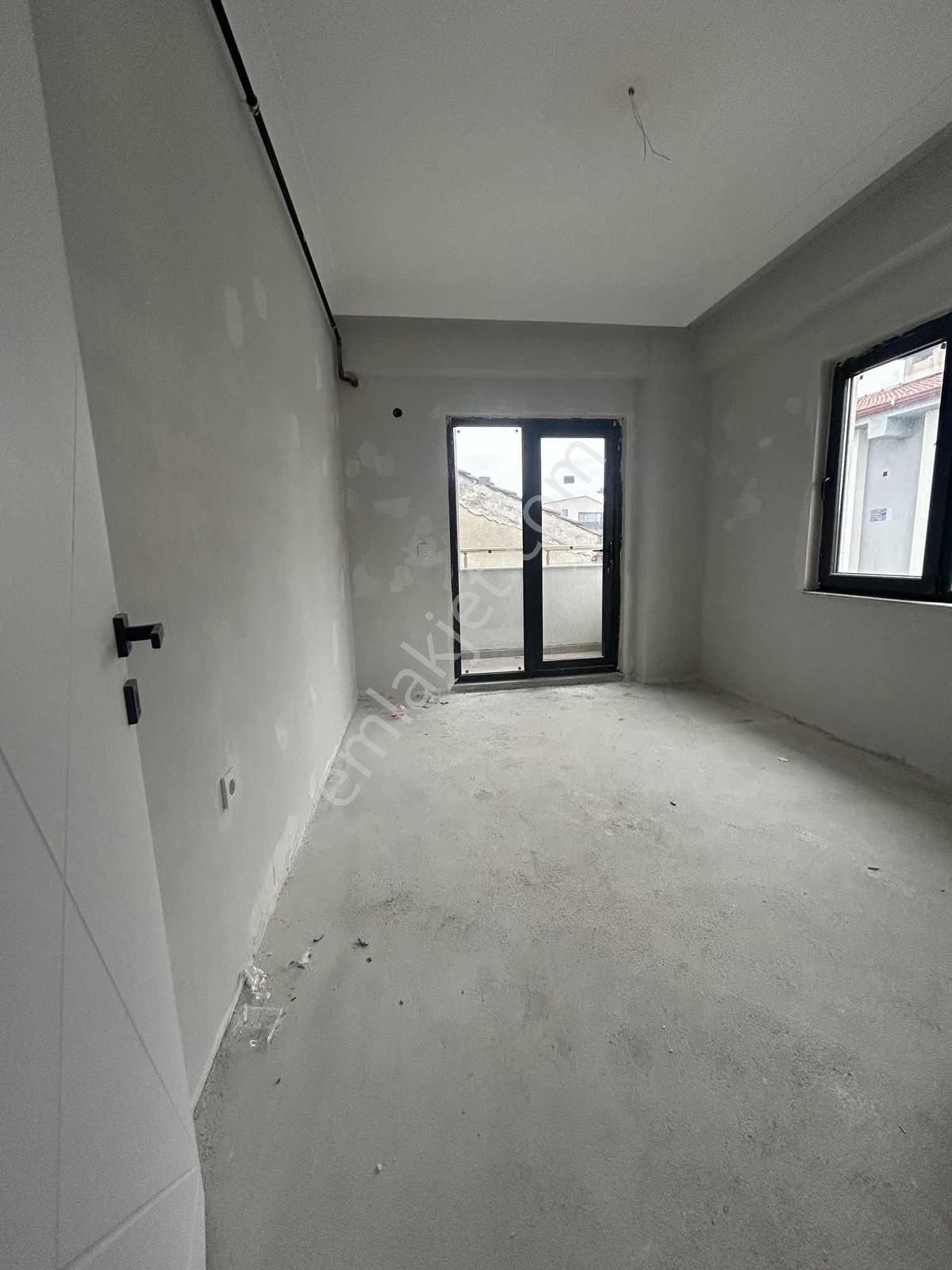 Altıeylül Gop Mahallesinde Satılık 2 Adet Dubleks Daire - Görsel 16