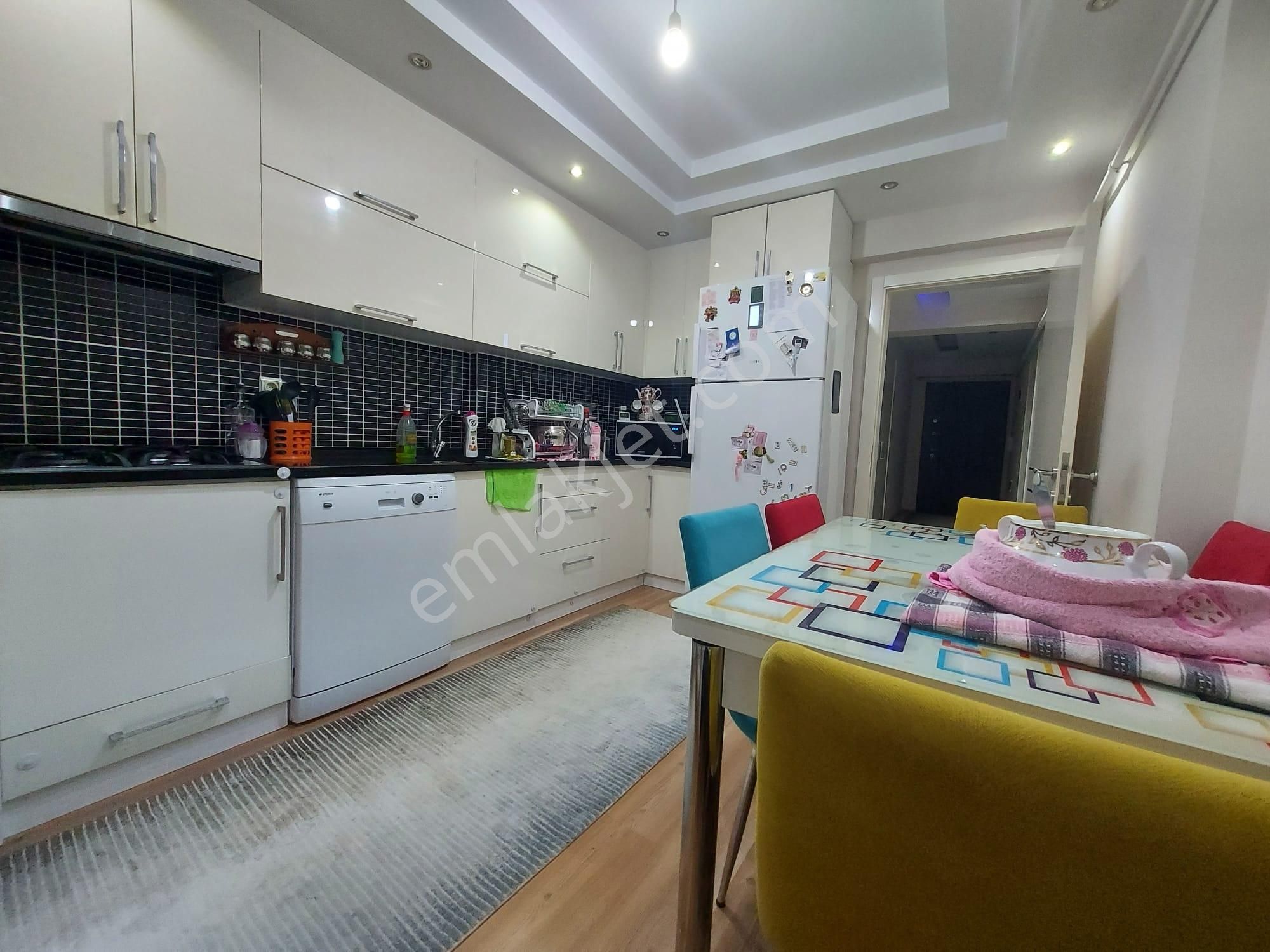 Lokasyon Süper! Şehir Hastanesi Dibi 165m² 3+1 Site Dairesi - Görsel 2