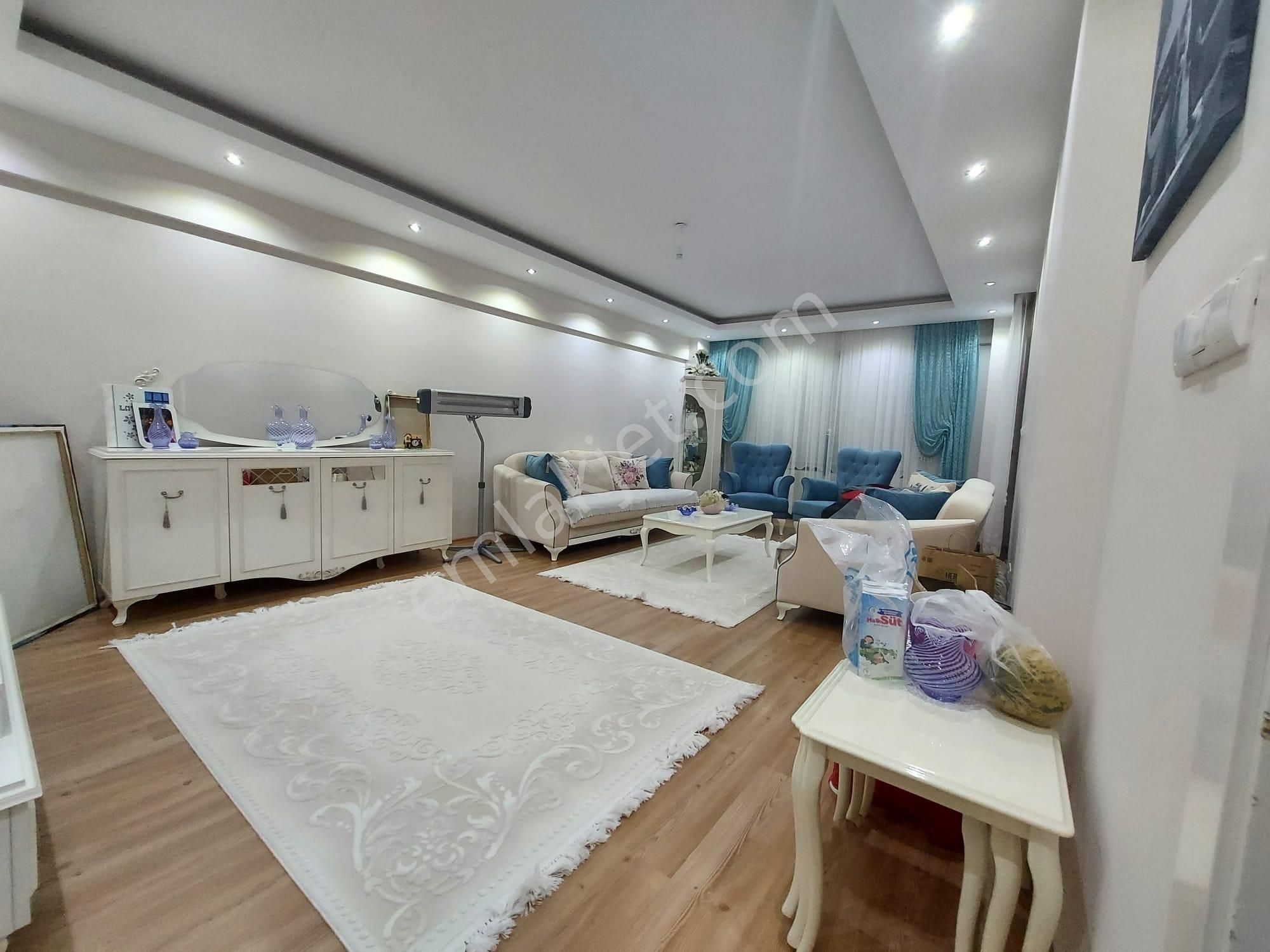 Lokasyon Süper! Şehir Hastanesi Dibi 165m² 3+1 Site Dairesi