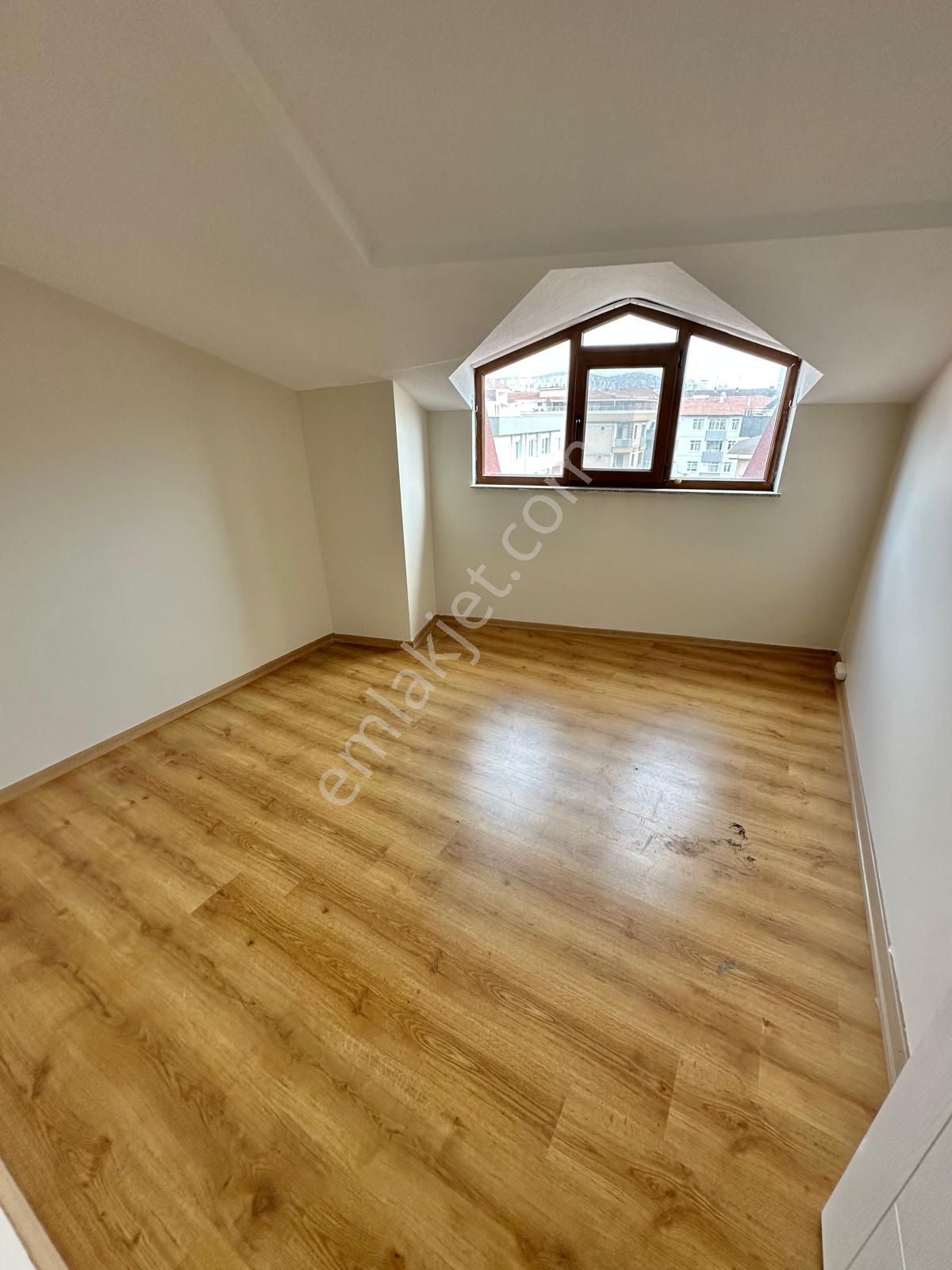 ▃artemin▃altıntepe'de Merkezi Konumda Ön Cephe 170m² 3+2 Dubleks - Görsel 15