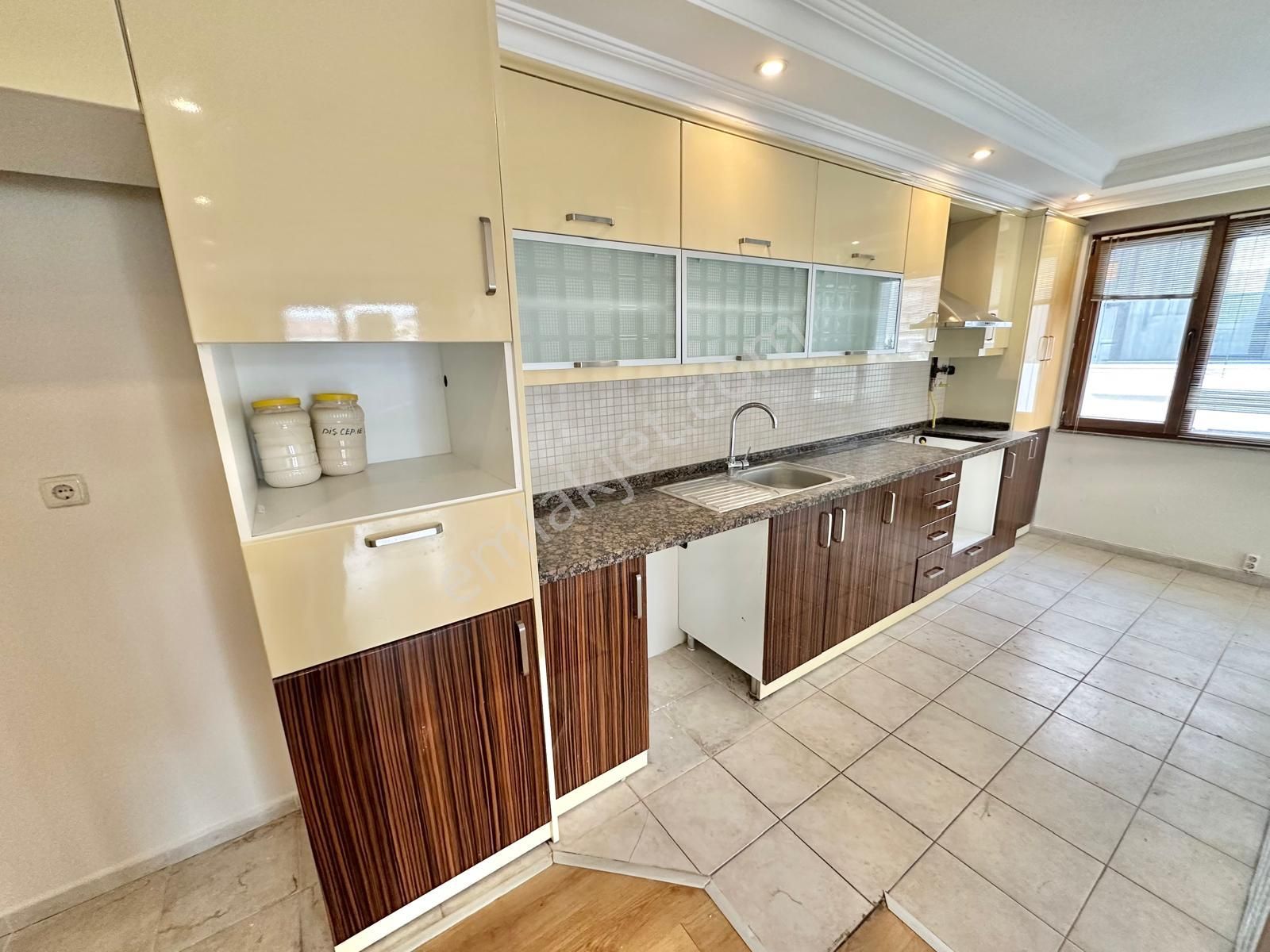 ▃artemin▃altıntepe'de Merkezi Konumda Ön Cephe 170m² 3+2 Dubleks - Görsel 5