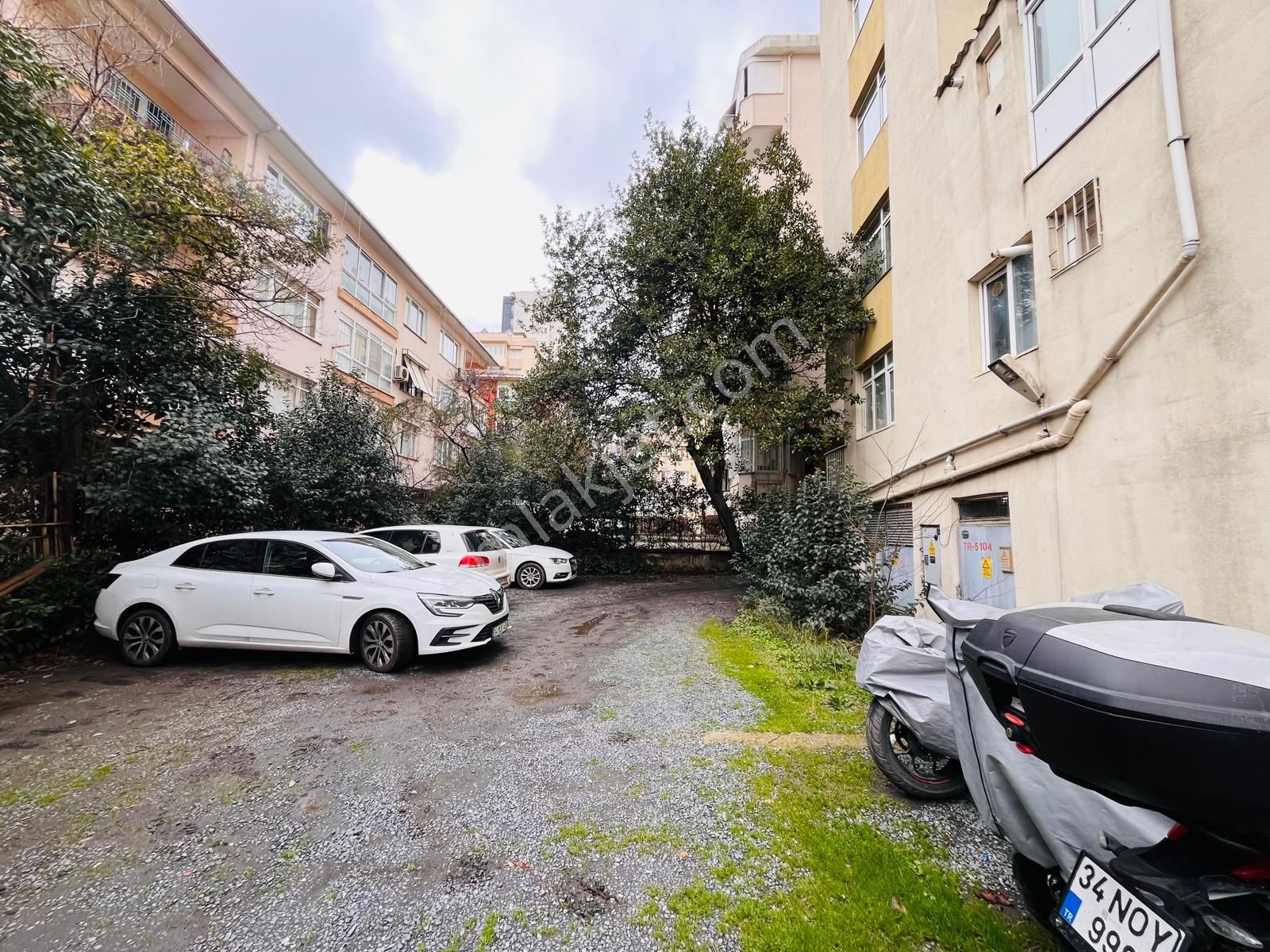 Göztepe Merdivenköy'de Şehir Hastanesine Minibüse.yakın 3+1 Asansörlü Otoparklı - Görsel 29