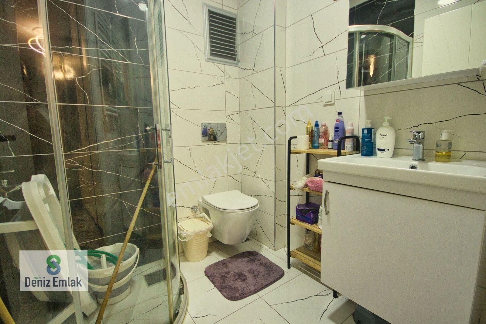 Denizden Akçayda Havuzlu Ebeveynli Otoparklı Satılık 2+1 Daire. - Görsel 30