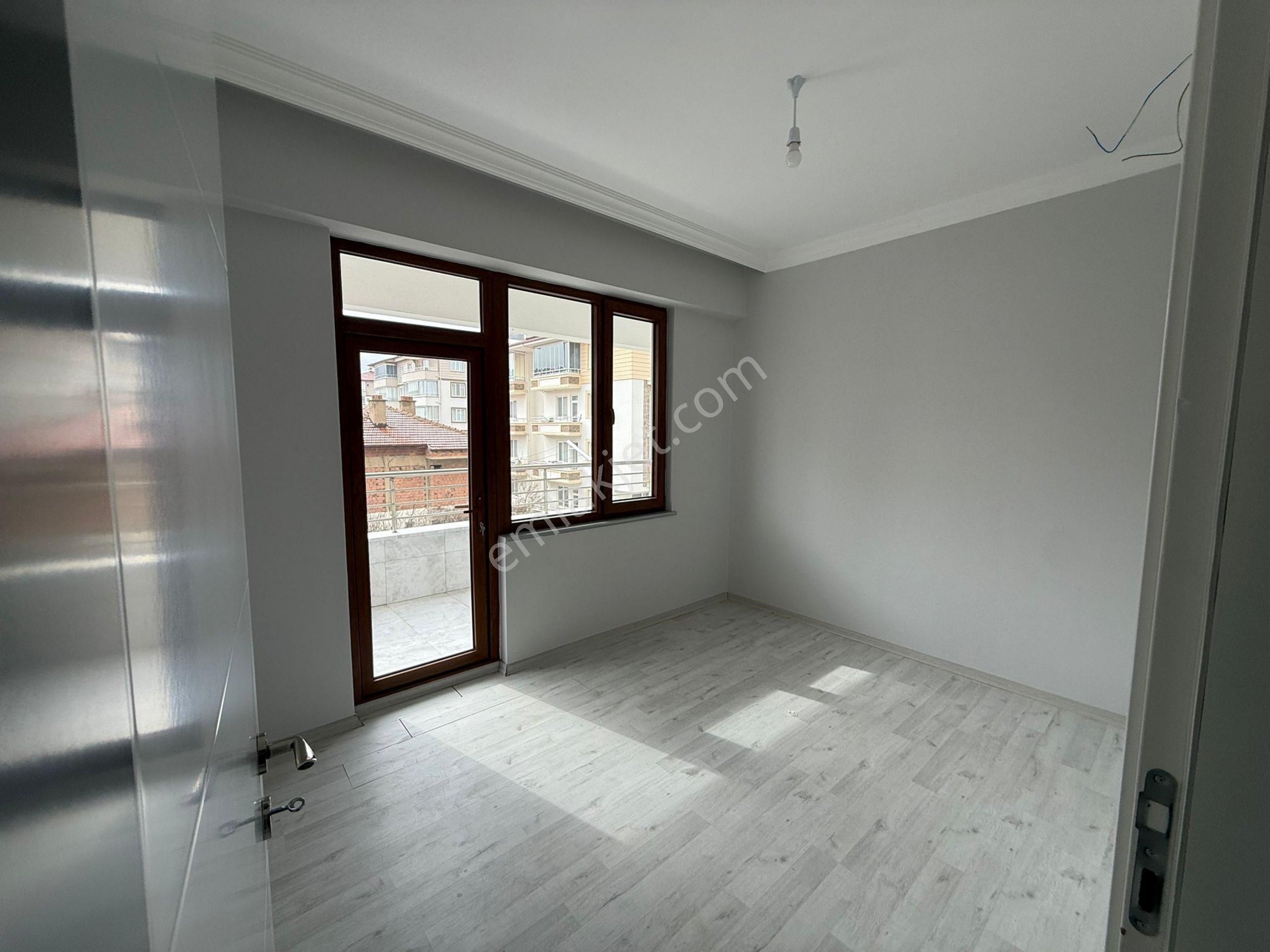 Rota’dan Kiralık Yarenler Mah. Ara Kat Güney Cephe Ferah Garajlı Daire - Görsel 16