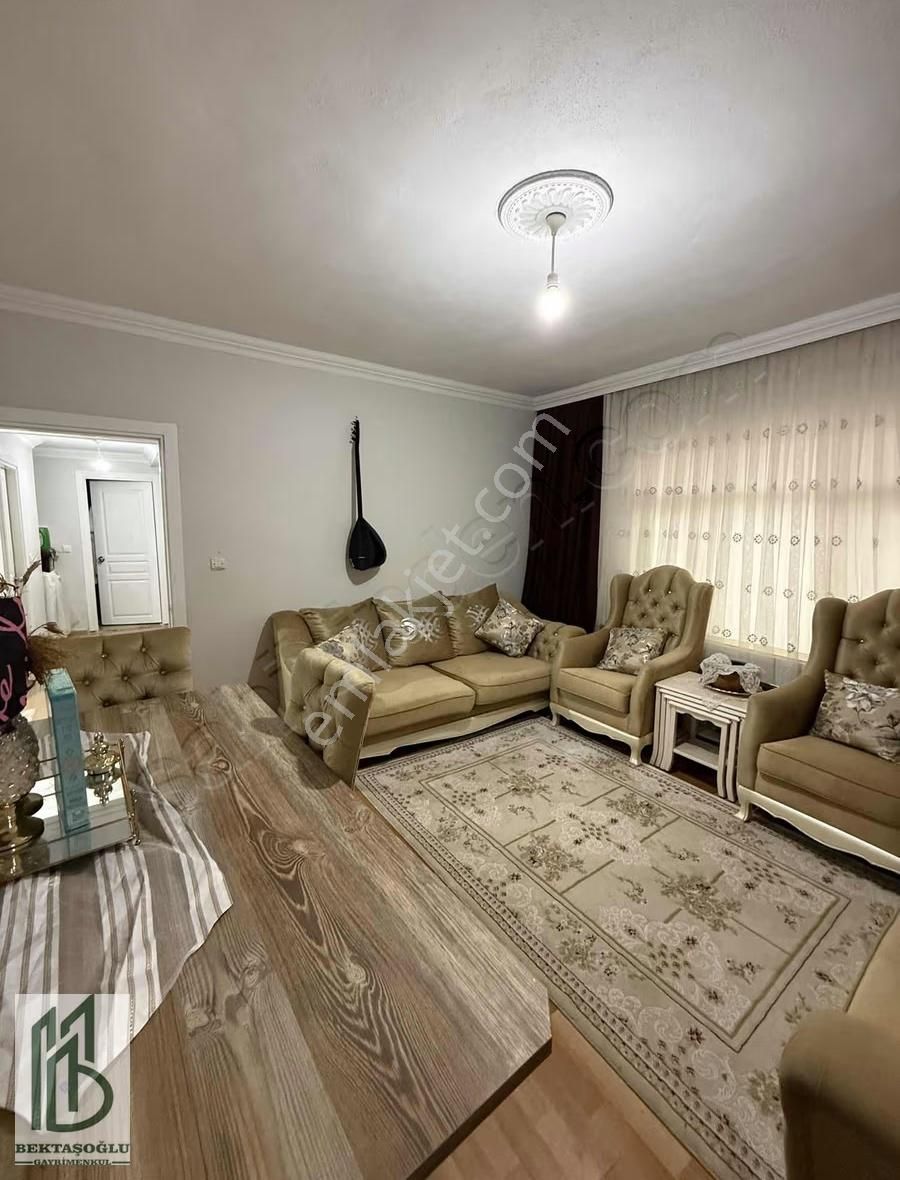 Gölbaşı Şafak Mahallesinde Merkezi Konumda Giriş Kat 3+1 Daire - Görsel 5