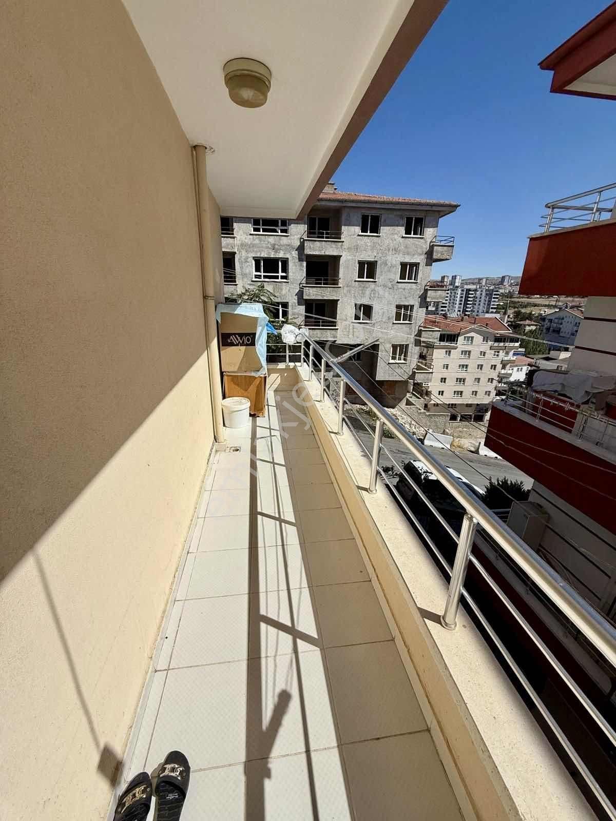 Avantaj Emlak'tan Yeşilbayırda Okul,cadde Yakını Katta 3+1 Daire - Görsel 3