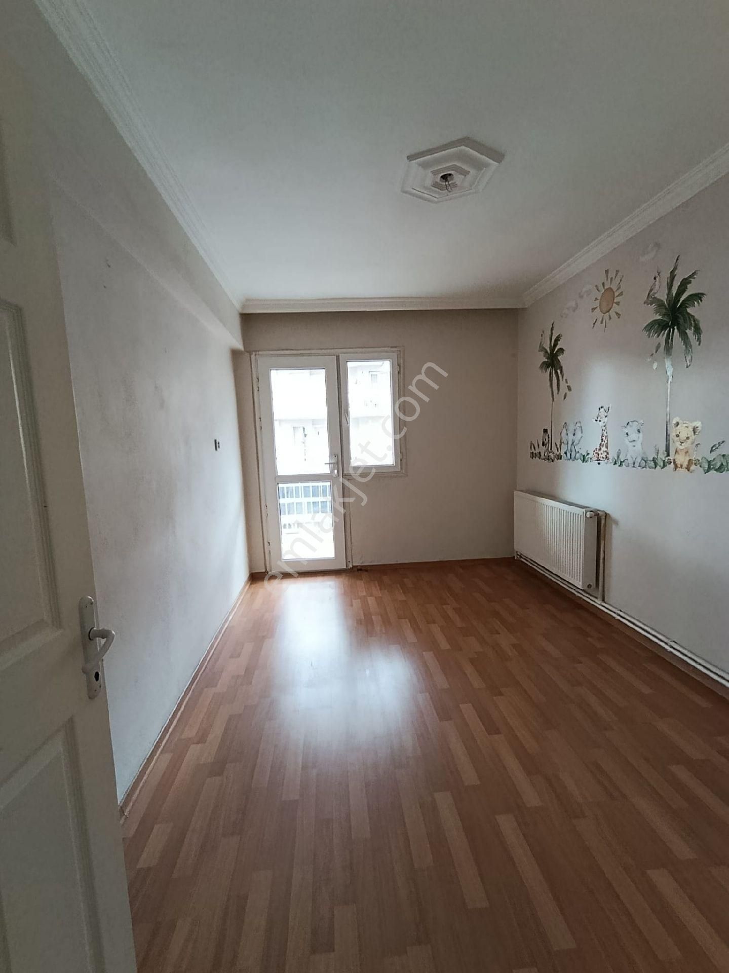 Kün Emlakdan Borkoplarda 3+1 Da - Görsel 9