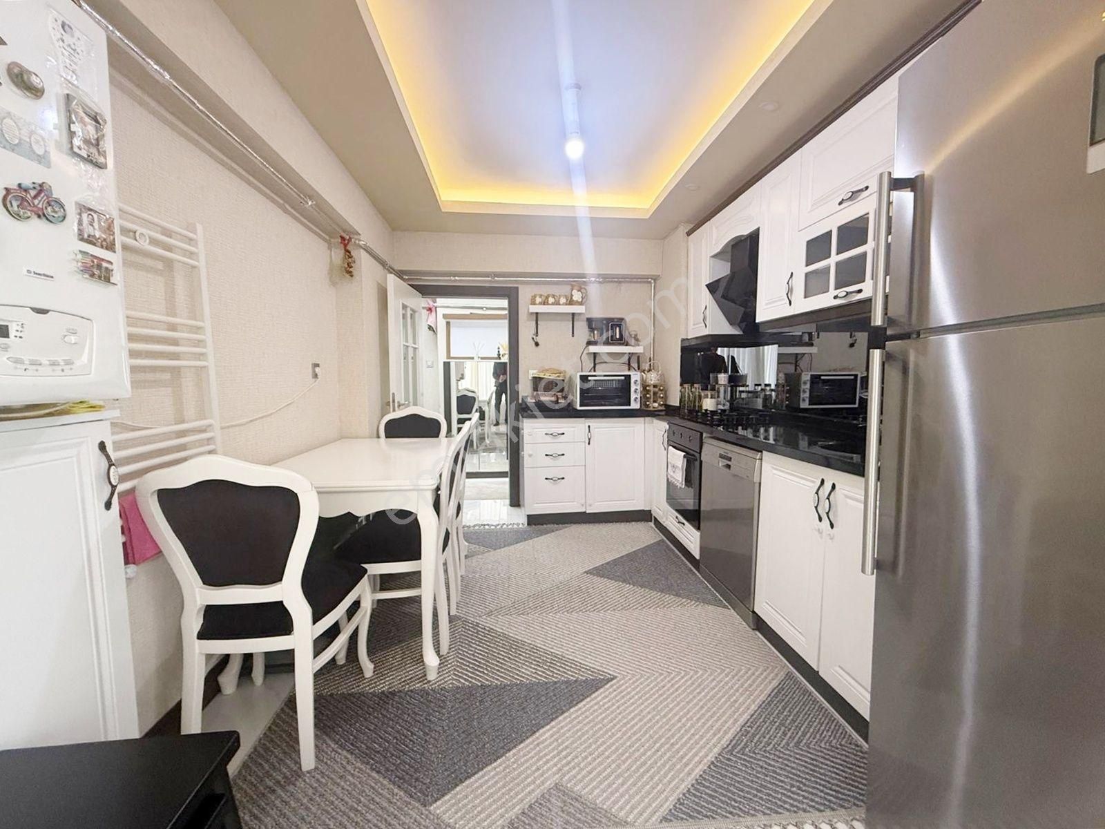 Kalecik Emlak'tan Modern Tasarımlı Ful Yapılı Asansörlü 3+1 120m² - Görsel 3