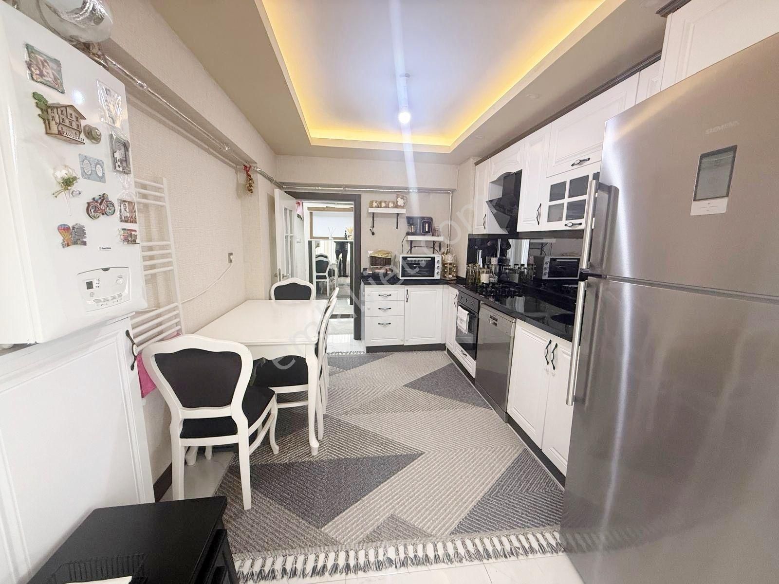 Kalecik Emlak'tan Modern Tasarımlı Ful Yapılı Asansörlü 3+1 120m²