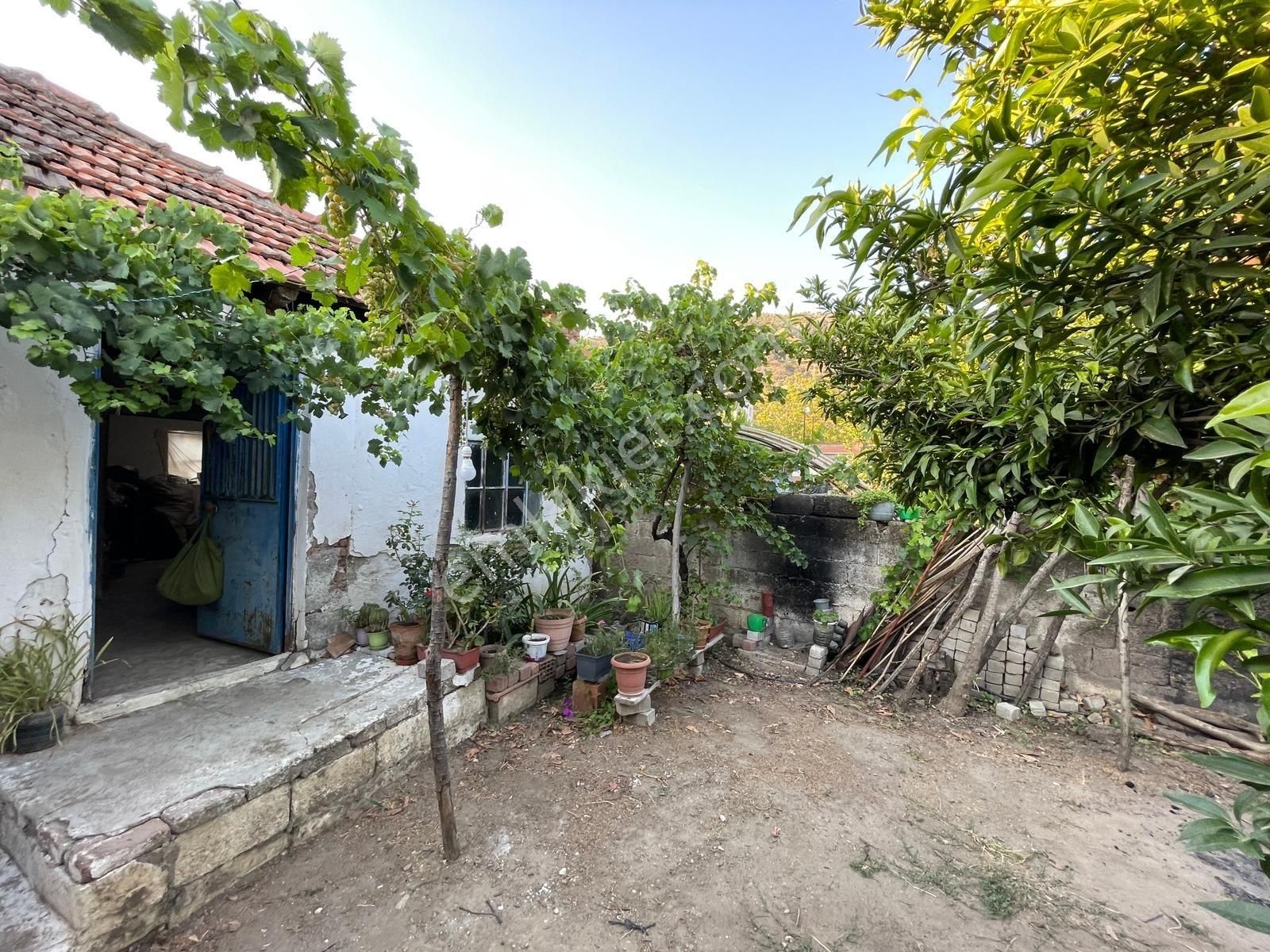 Aydın İncirliova Dereağzı Mah. Satılık 2+1 Müstakil Ev