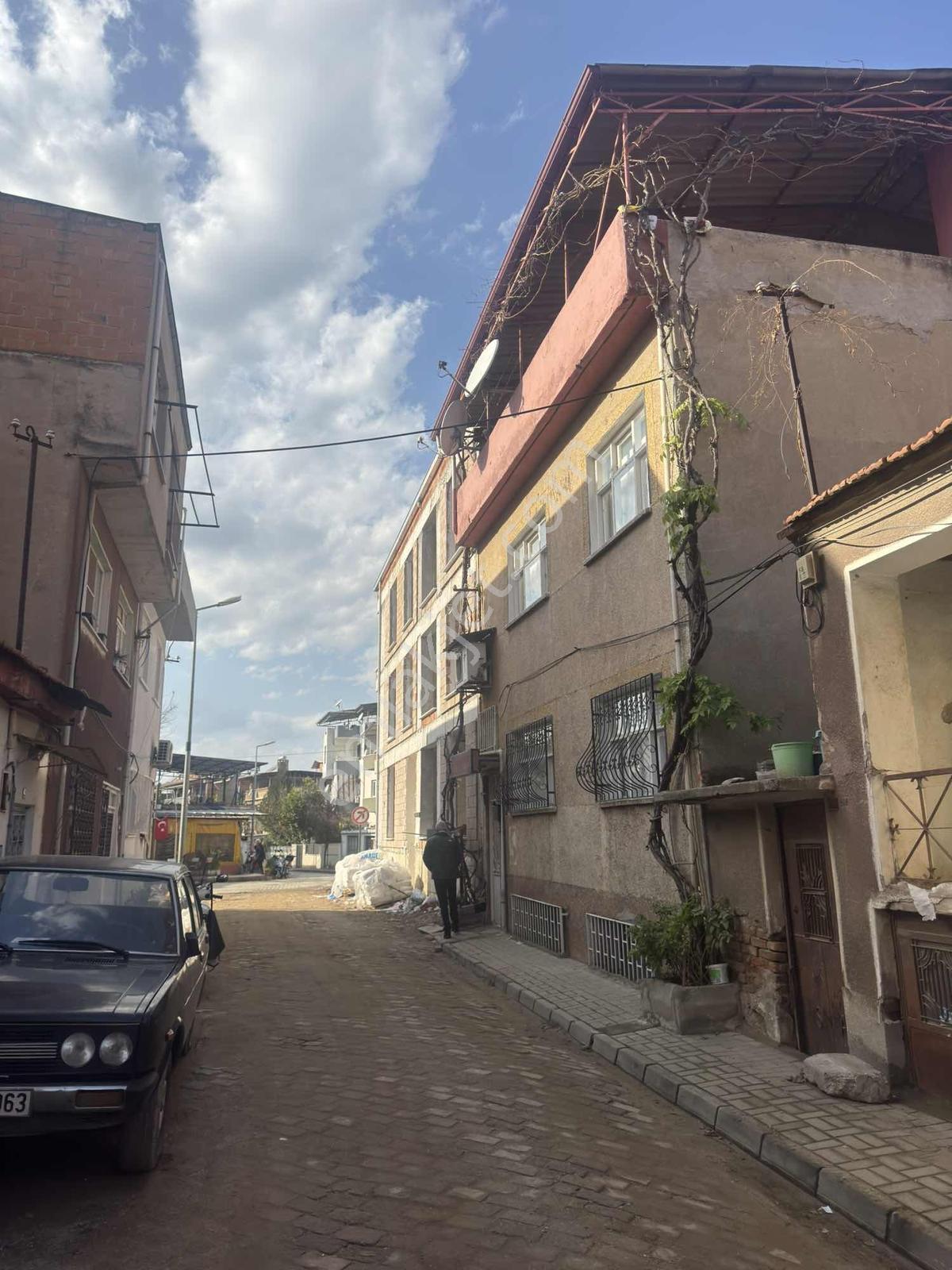 Şehrin Tam Merkezinde Fırsat Satılık Üç Katlı Bina - Görsel 16