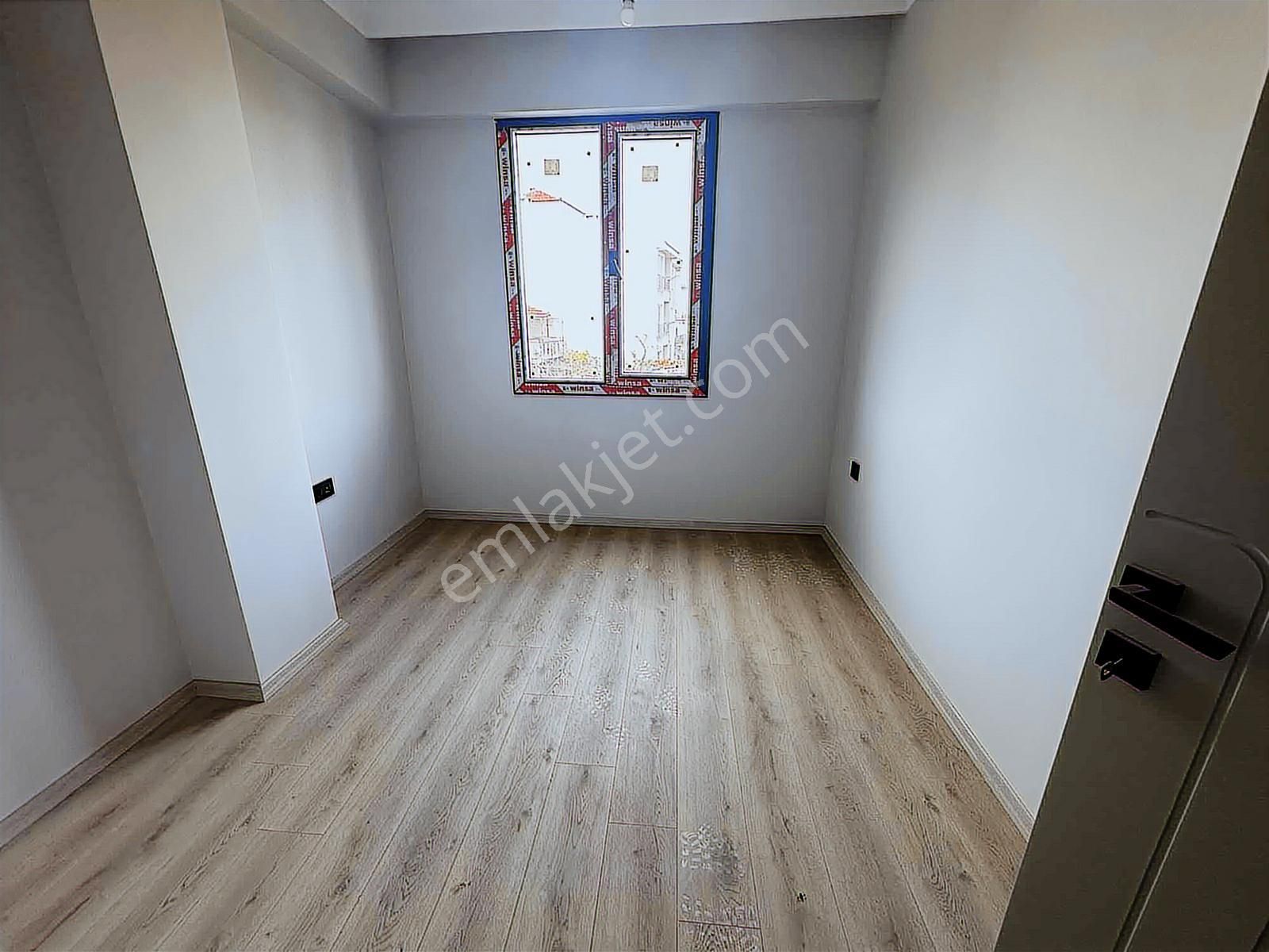 Kaliteli Lüx Arakat 2+1 Kapalı Mutfak Harika Konumda Daire - Görsel 4