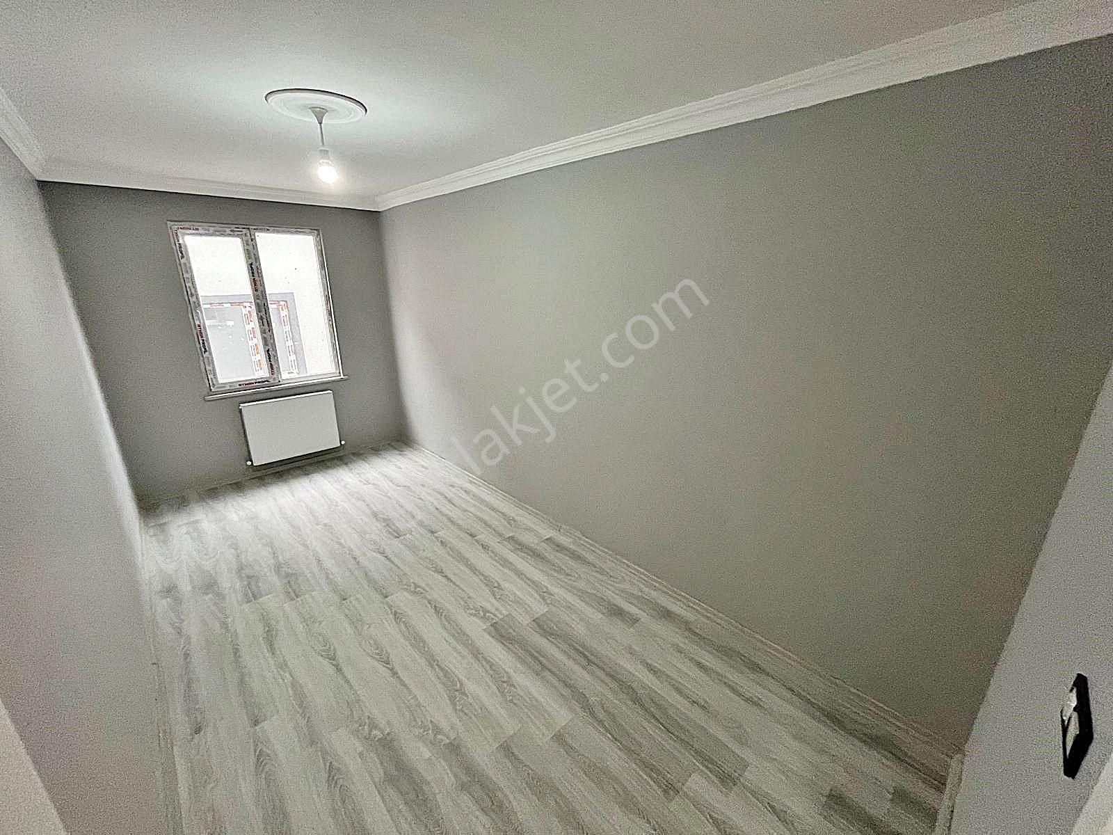 Az-er Yapıdan Satılık İskanlı Kapalı Otoparklı 3+1 Ara Kat Daire - Görsel 6