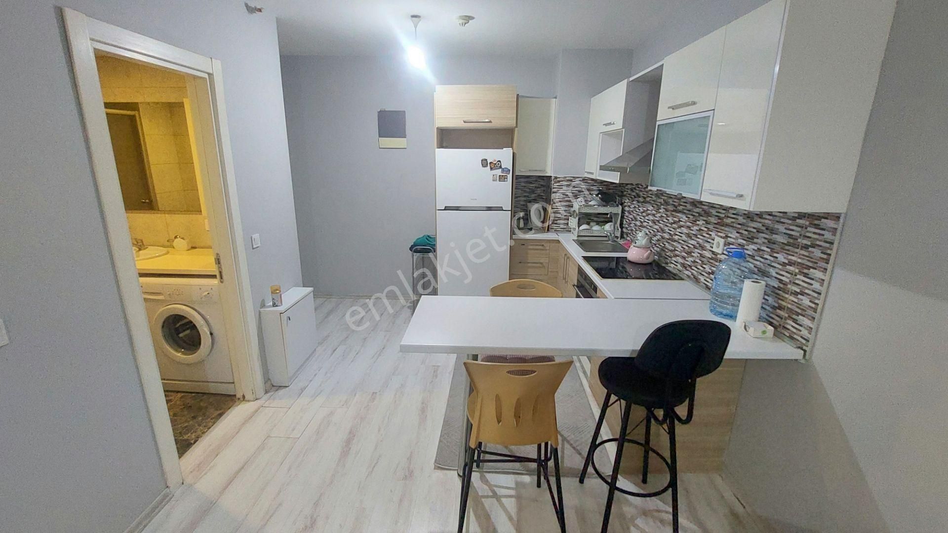Ersin Emlak İstanbul-yeşilkent Mh*bura Residence*ful Eşyalı 1+1 - Görsel 15