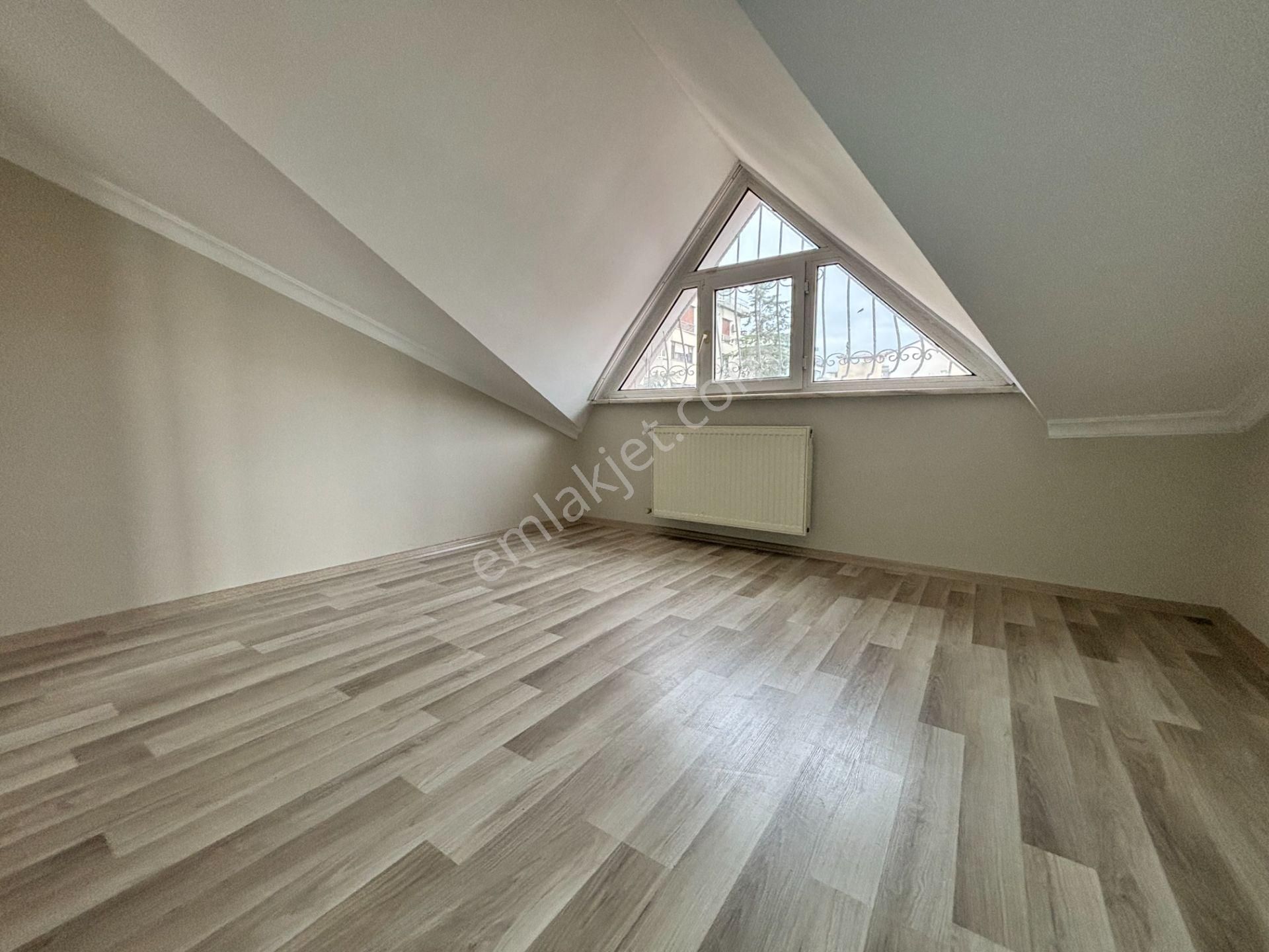 Ortaköy Boğaz Manzaralı Kiralık 3+2 Dubleks Daire - Görsel 35