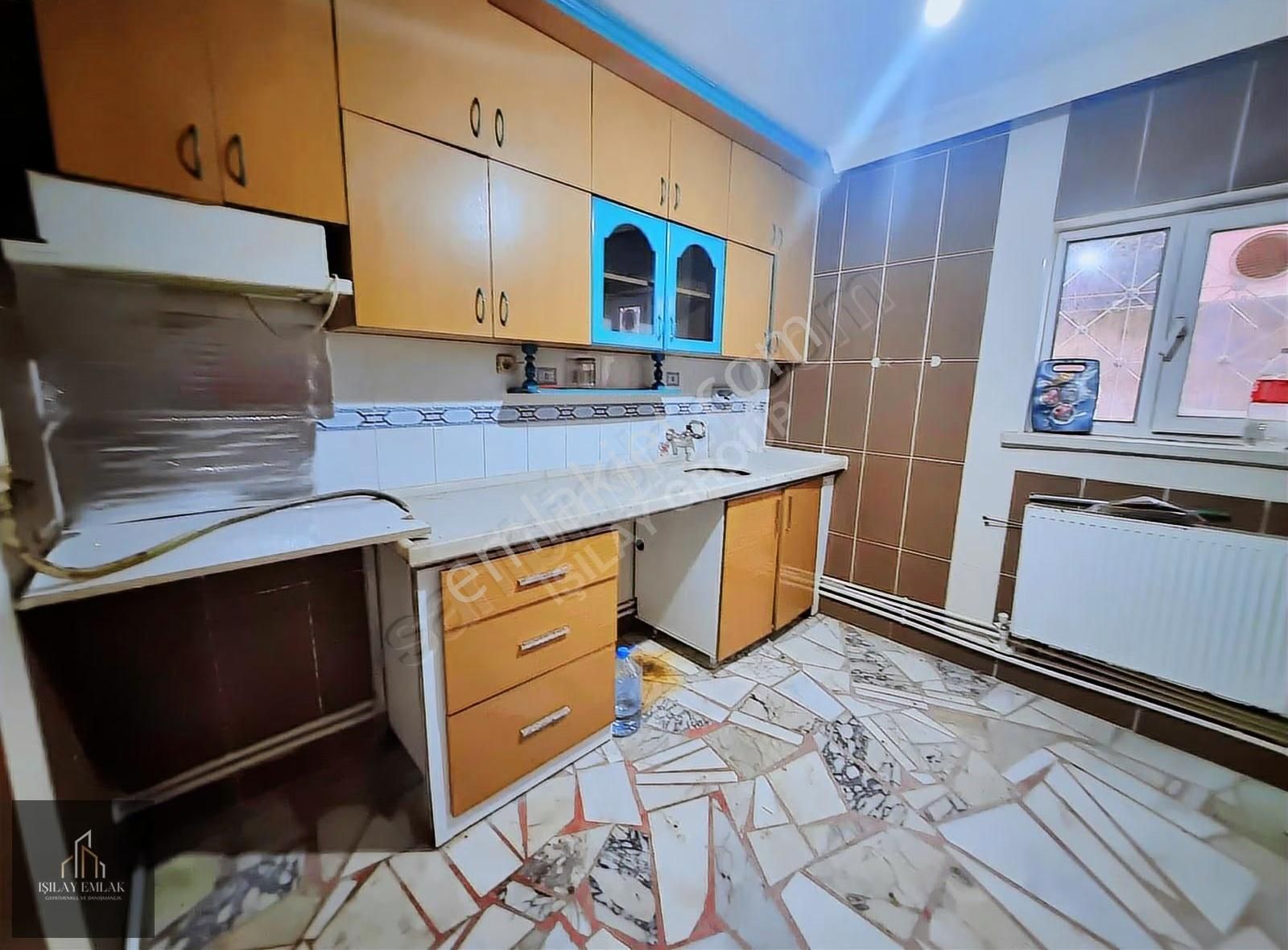 Afyon Harbiş Kocatepe Mahallesinde Satılık Bahçe Katı Daire - Görsel 6