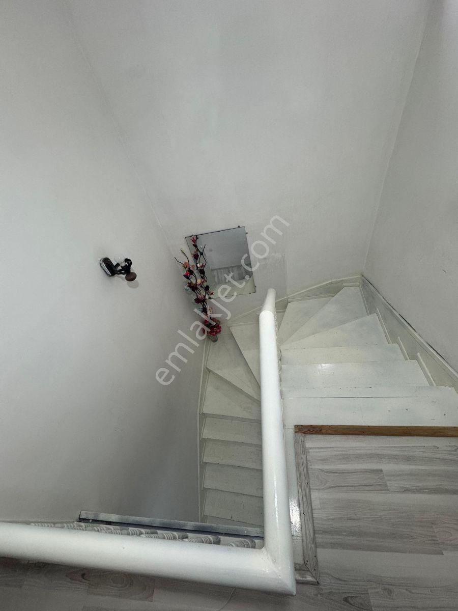 Ömürevlerinde 4+1 Satılık Daire - Görsel 16