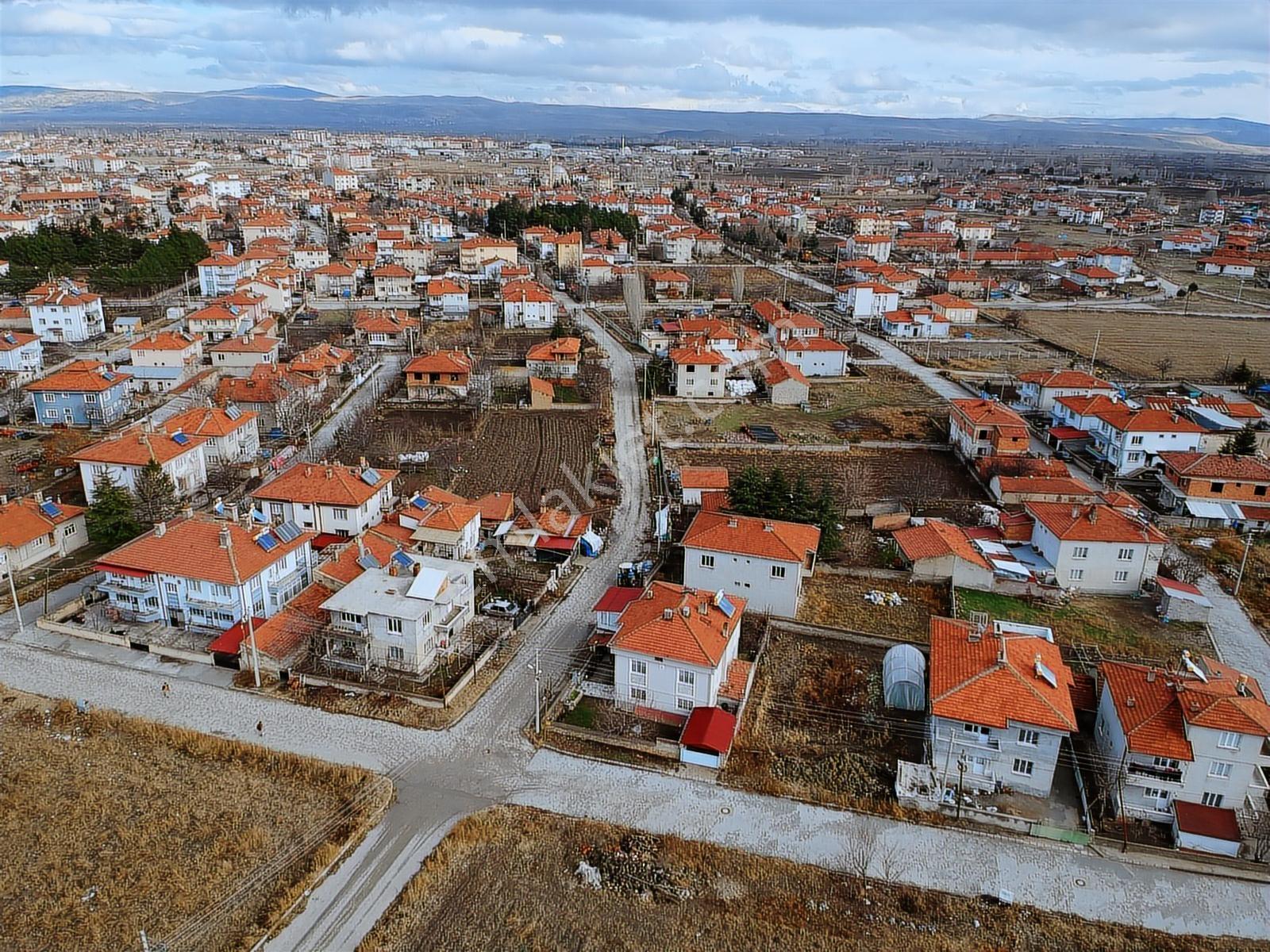 İlbey // Zafer Mahallesi Bh Camii Yanında 536 - 540 M² Arsalar - Görsel 17