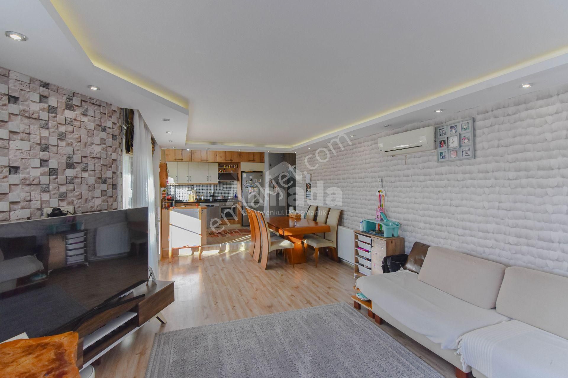 Kuşadası Ege Mahallesi'nde Satılık 3+1 Daire - Görsel 3