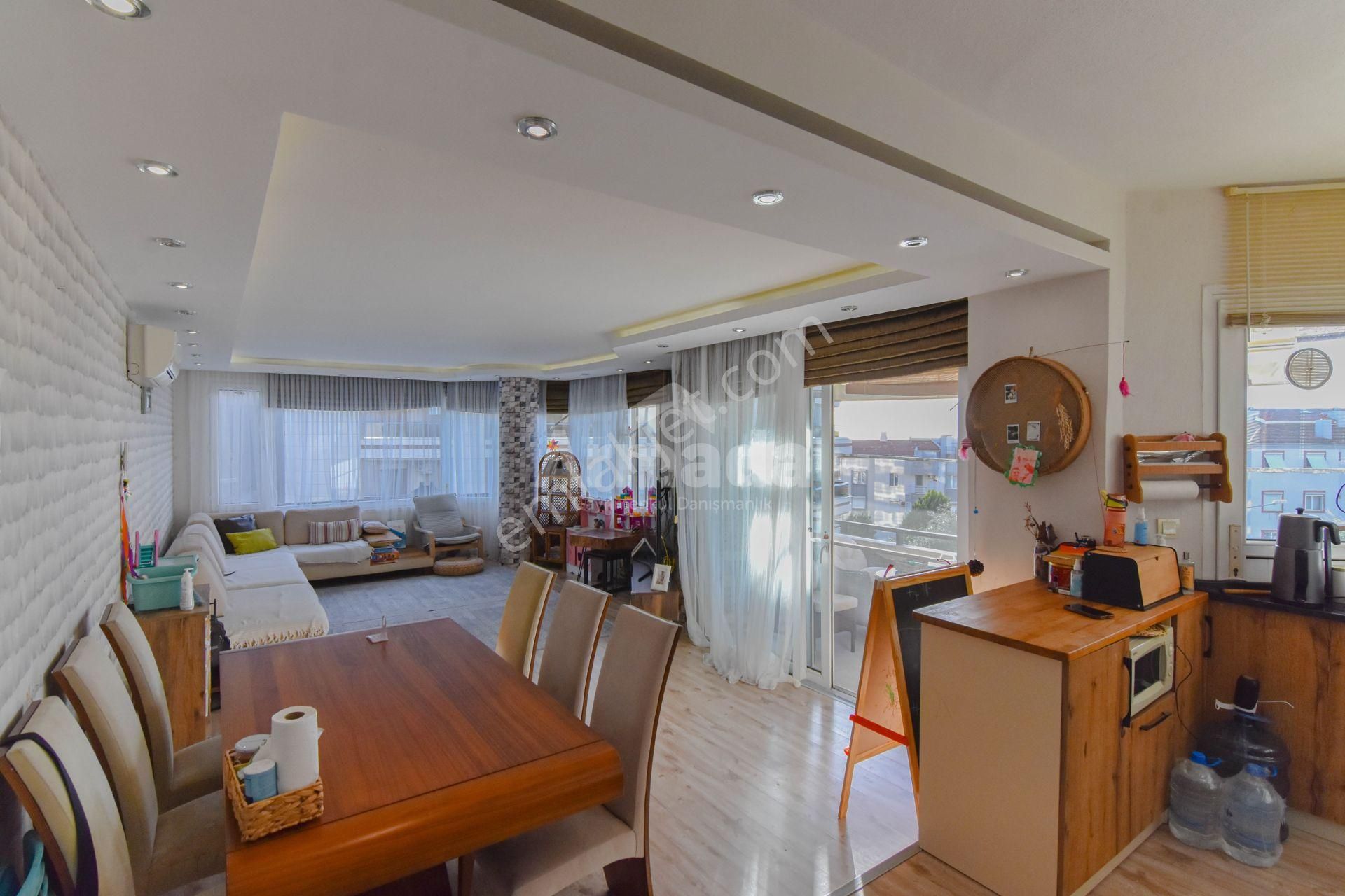 Kuşadası Ege Mahallesi'nde Satılık 3+1 Daire - Görsel 6