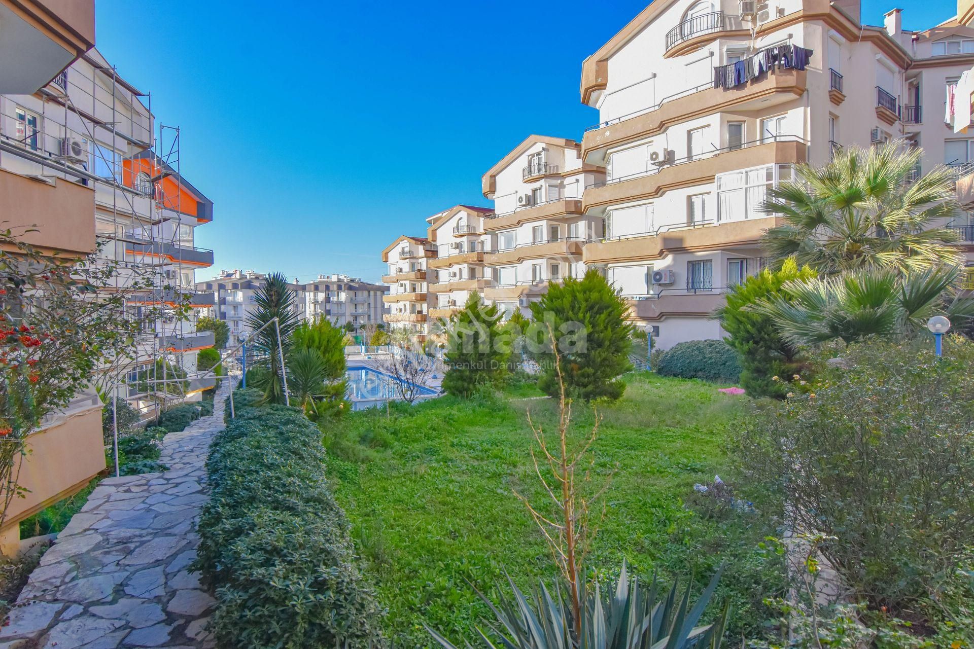 Kuşadası Ege Mahallesi'nde Satılık 3+1 Daire - Görsel 24