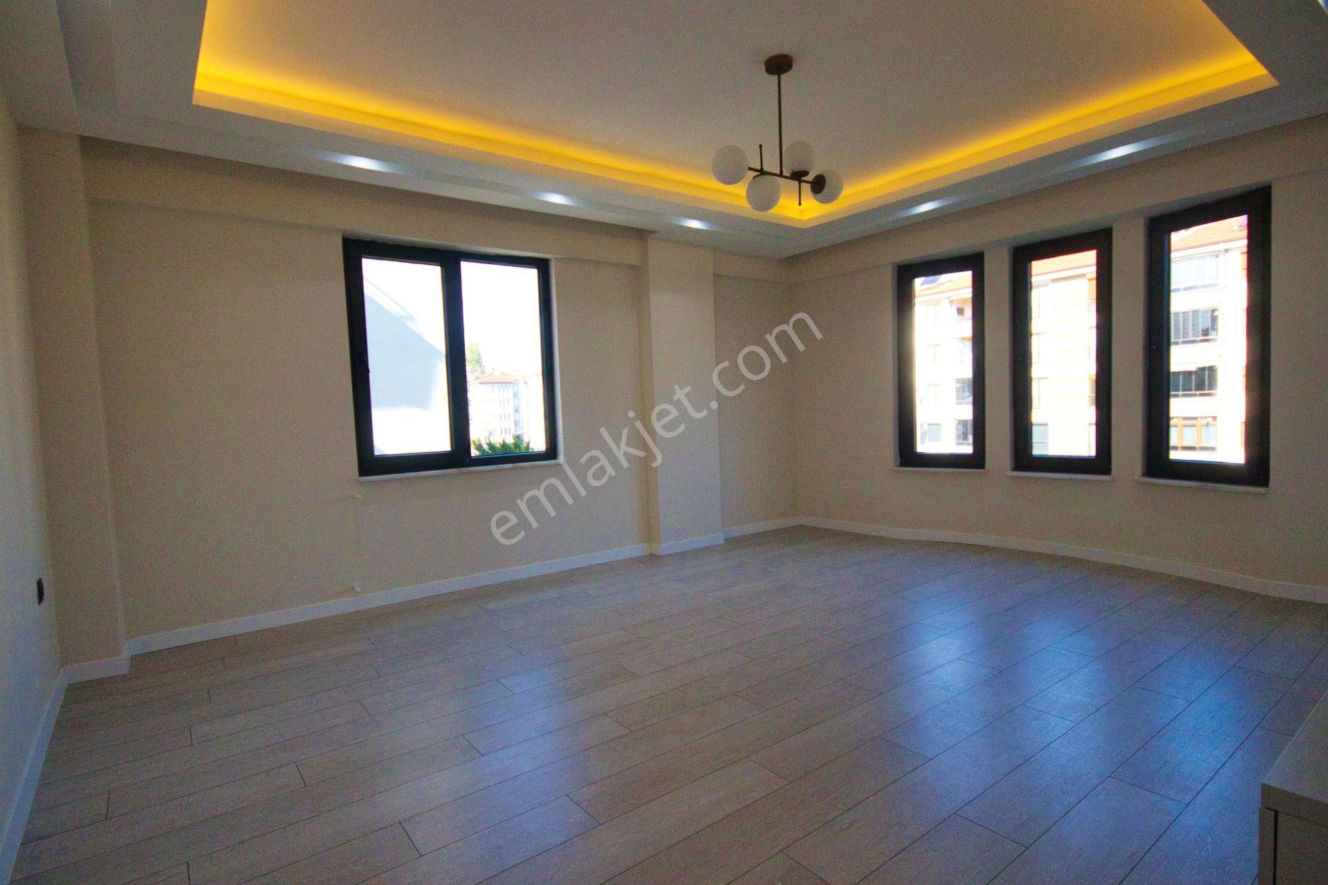 🛑🛑aktif'ten Akçay'da Merkezi Konumlu Şık Tasarımlı Arakat Ferah 3+1 Daire - Görsel 6