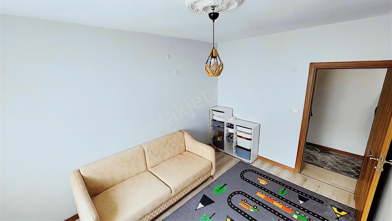 Hg'den Cadde Üstü 3+1 Daire - Görsel 10