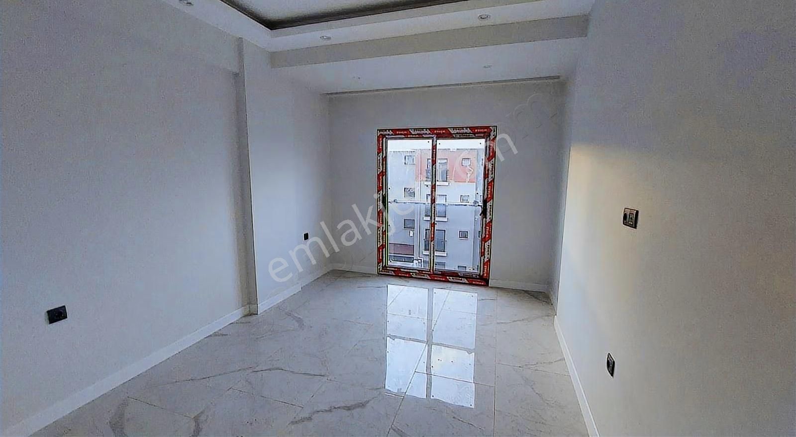 Kuşadası Değirmendere Mahallesinde Yerden Isıtmalı Sıfır 1+1 - Görsel 8