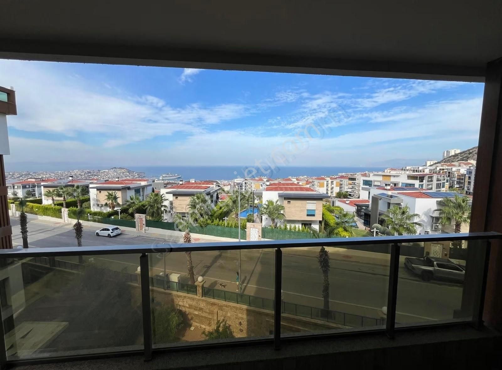 Kuşadası Ege Mahallesinde Trend Royalde Full Deniz Manzaralı - Görsel 16