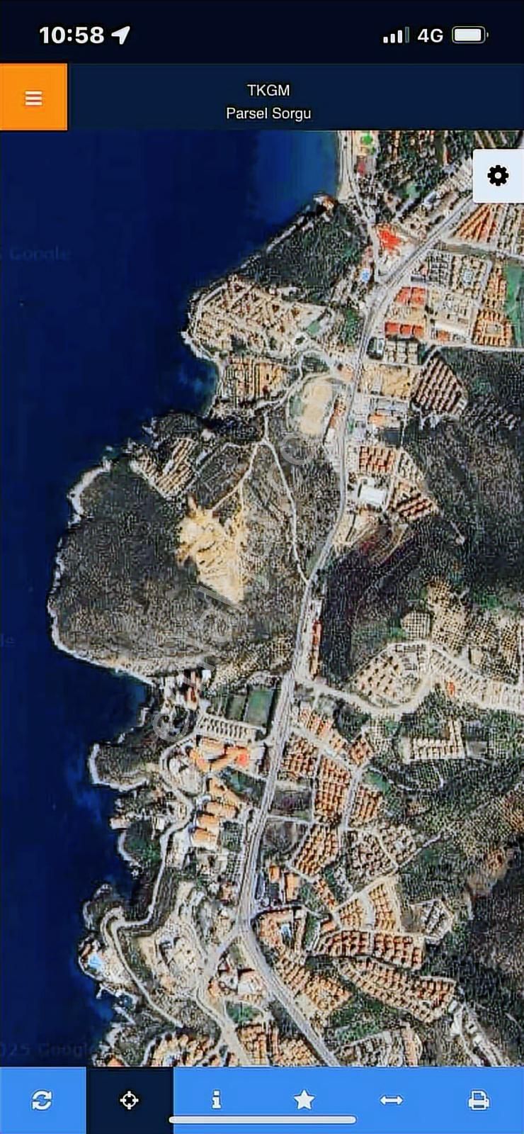 Kuşadası'nda Yatırımlık 23.300m2 Emsalsiz Konumda Satılık Arazi - Görsel 2