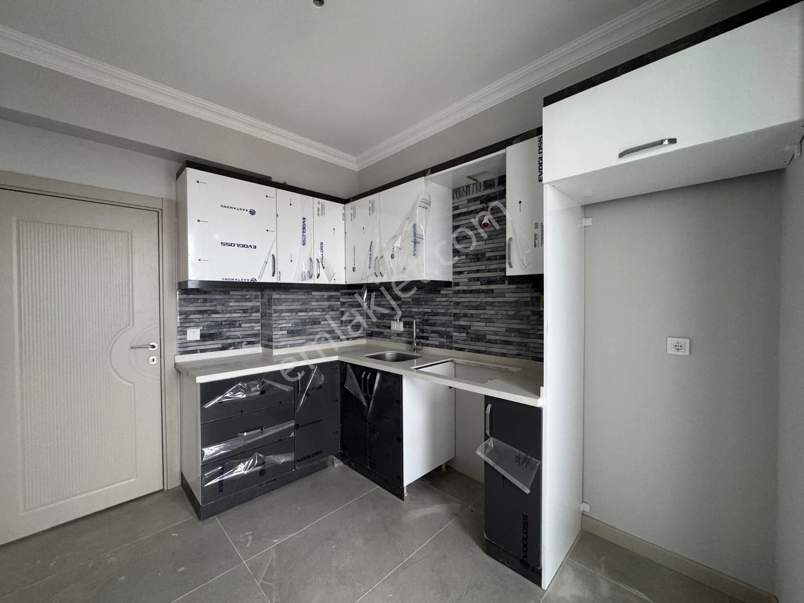 Zafer Mah. 2+1 Lüks Doğa Şehir Manzaralı Daire - Görsel 12