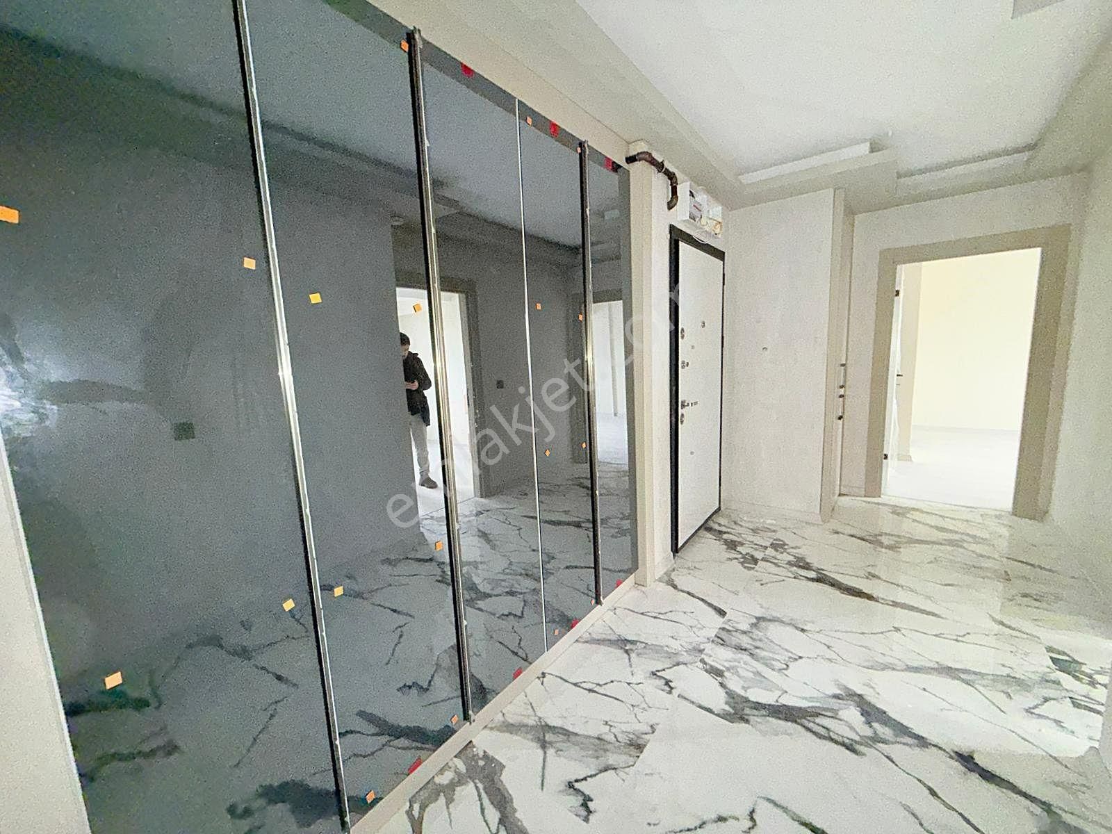 Yıldız'dan Köşe Başı Ara Kat Çok Geniş Park Cepheli 3+1 Fırsatı! - Görsel 29