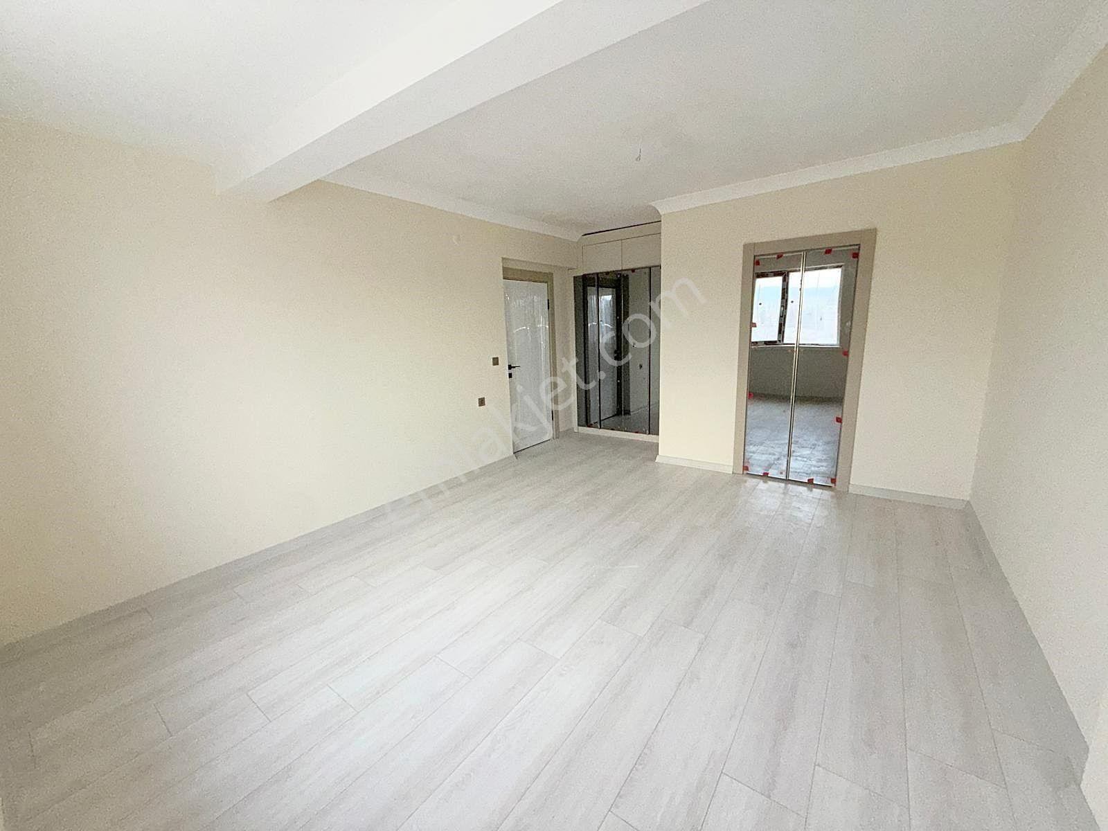 Yıldız'dan Köşe Başı Ara Kat Çok Geniş Park Cepheli 3+1 Fırsatı! - Görsel 26