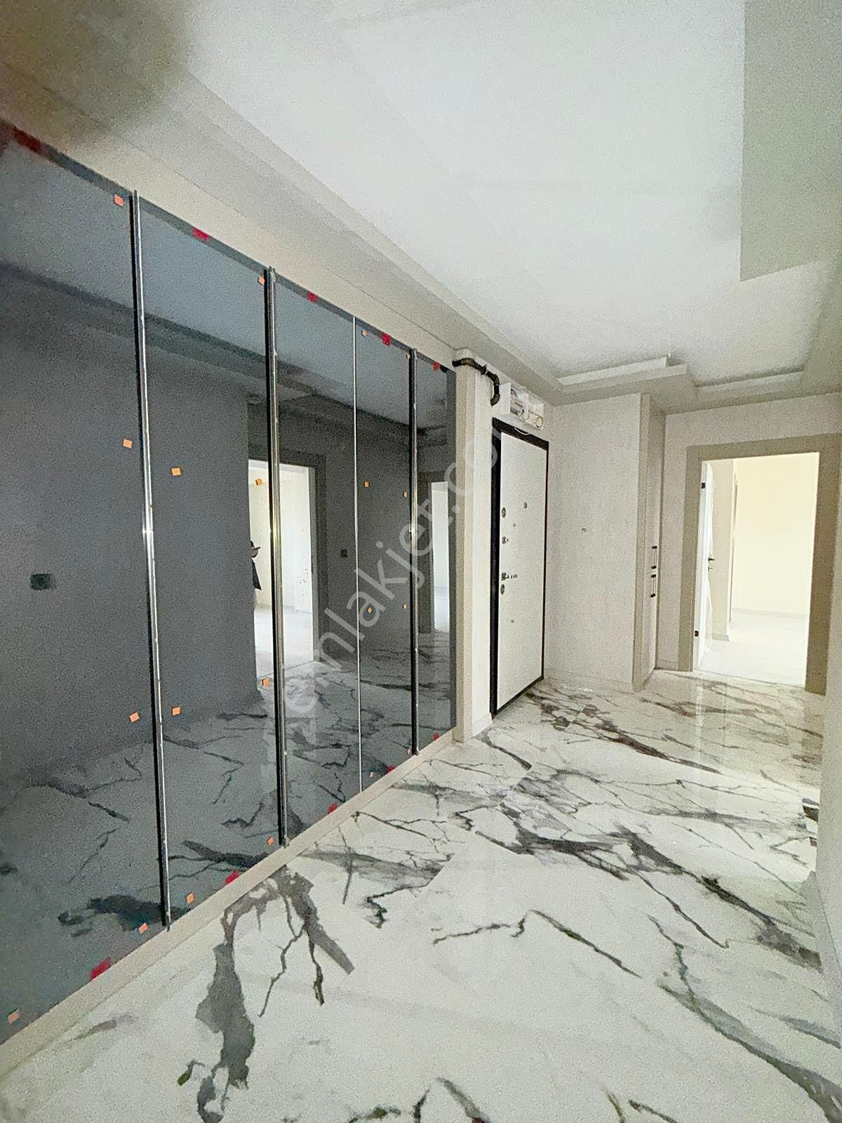 Yıldız'dan Köşe Başı Ara Kat Çok Geniş Park Cepheli 3+1 Fırsatı! - Görsel 30