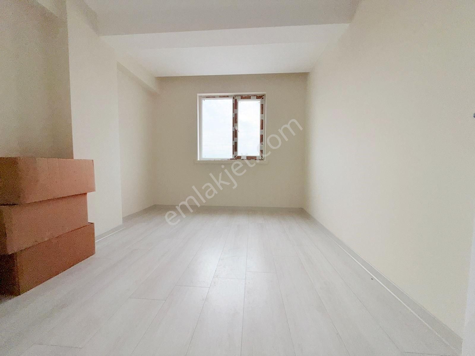 Yıldız'dan Köşe Başı Ara Kat Çok Geniş Park Cepheli 3+1 Fırsatı! - Görsel 22