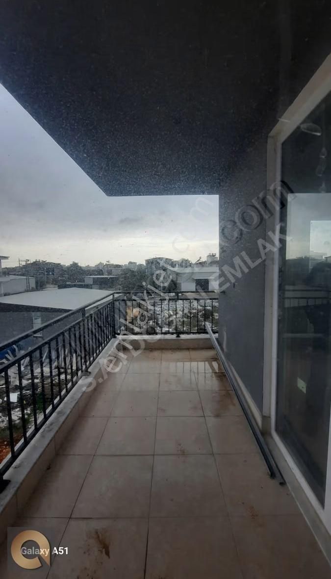 Kepez Demirel Mah.liselerin Karşısında 2+1 Arakat