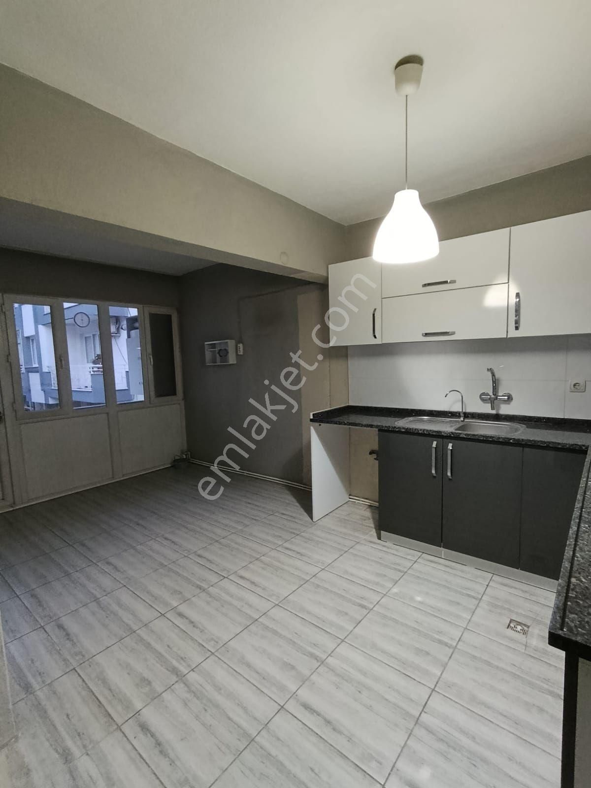 Kün Emlakdan 2+1,doğalgazlı,90 M2,