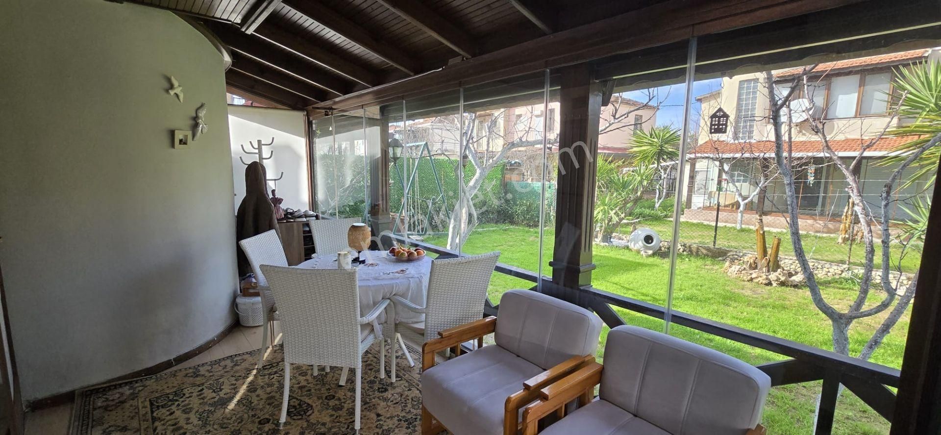 Yenifoça Gencellide Sahile 150m.satılık Tam Müstakil Trıbleks - Görsel 25