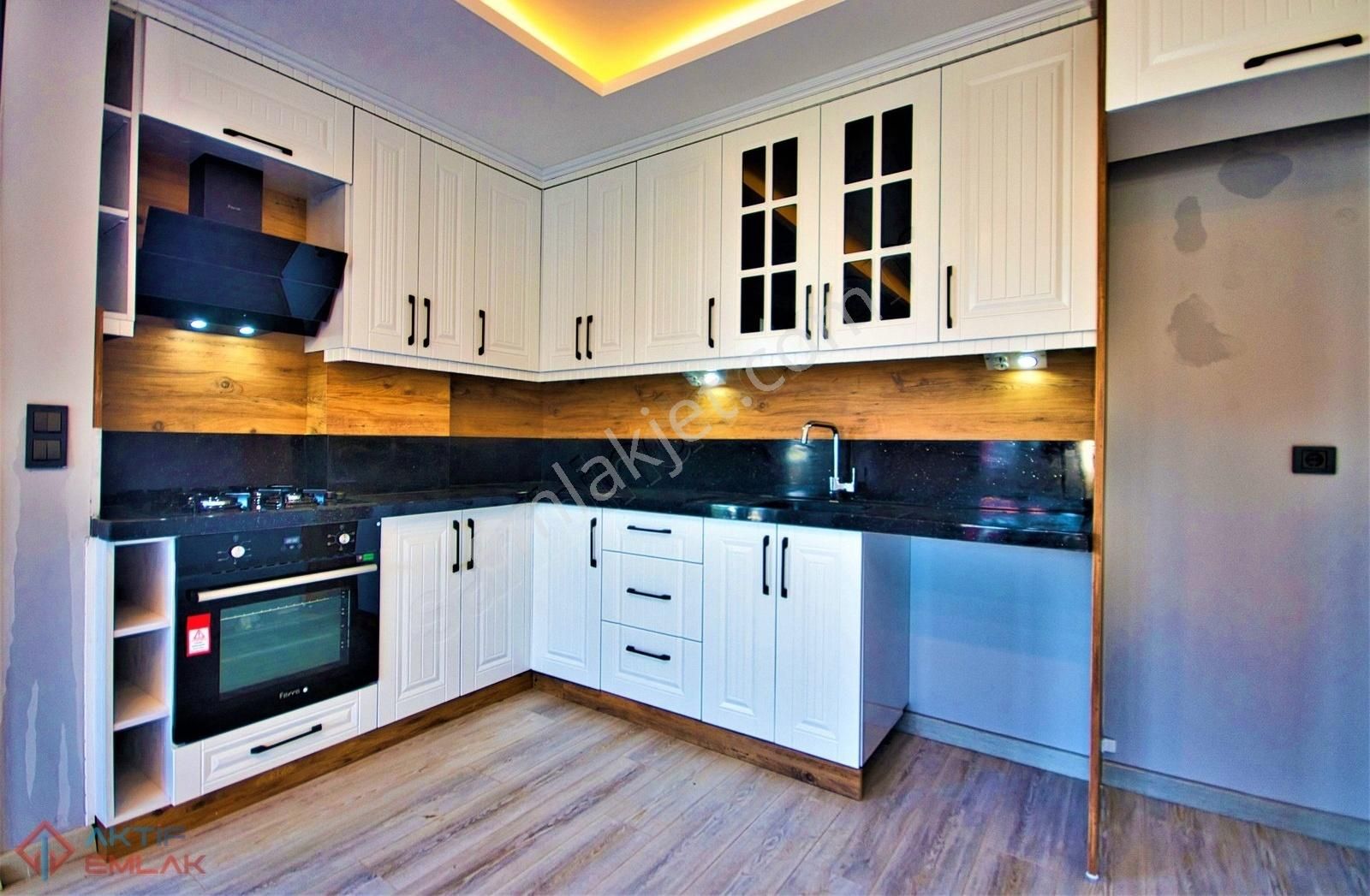 🛑🛑 Aktiften Akçay Merkezde Satılık Hayallerinizi Süsleyen Kusursuz 2+1 Daire