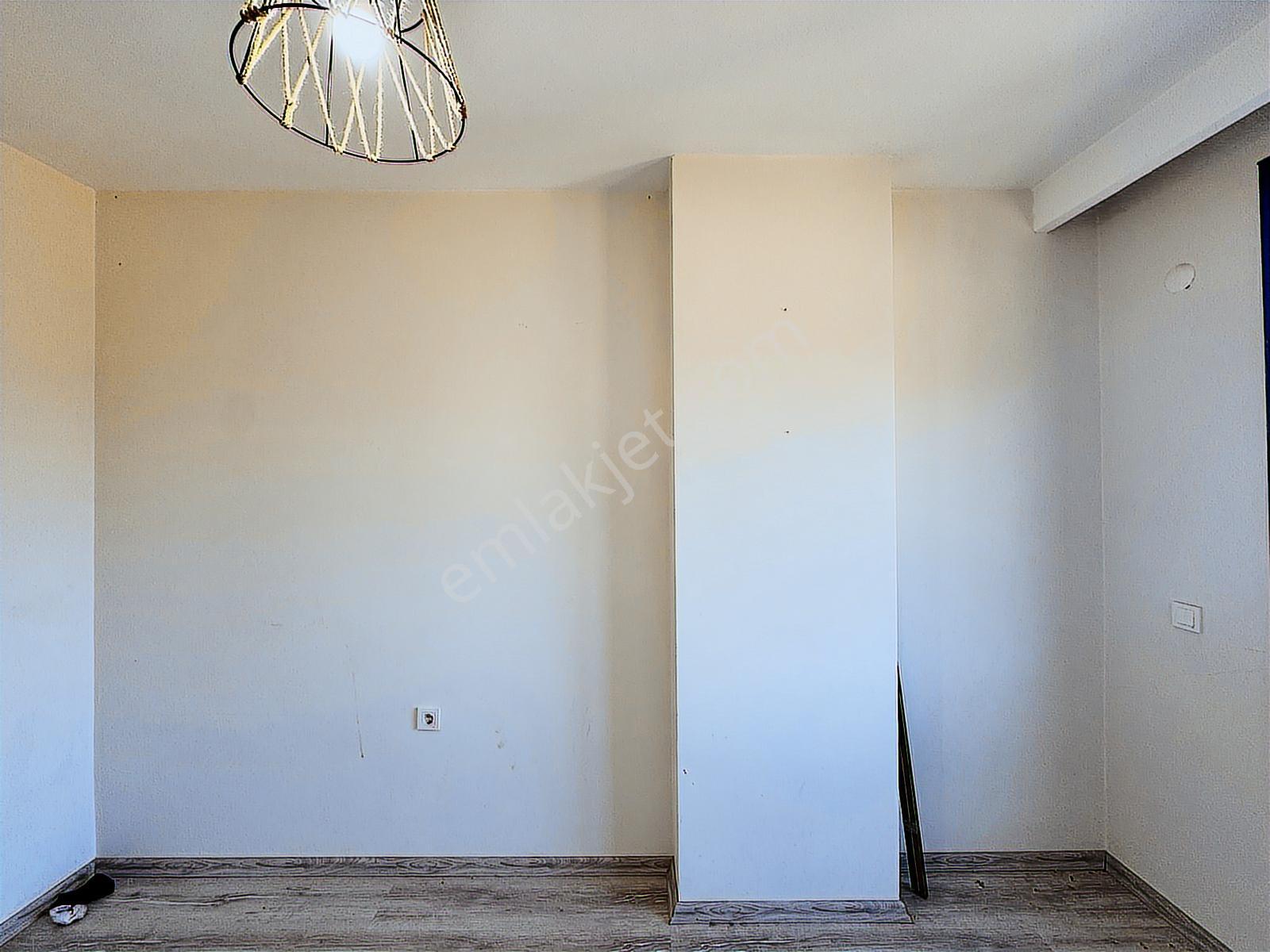 Kaçmazer'den Cafeler Sokağı Üzerinde Kiralık 2+1 Daire - Görsel 8