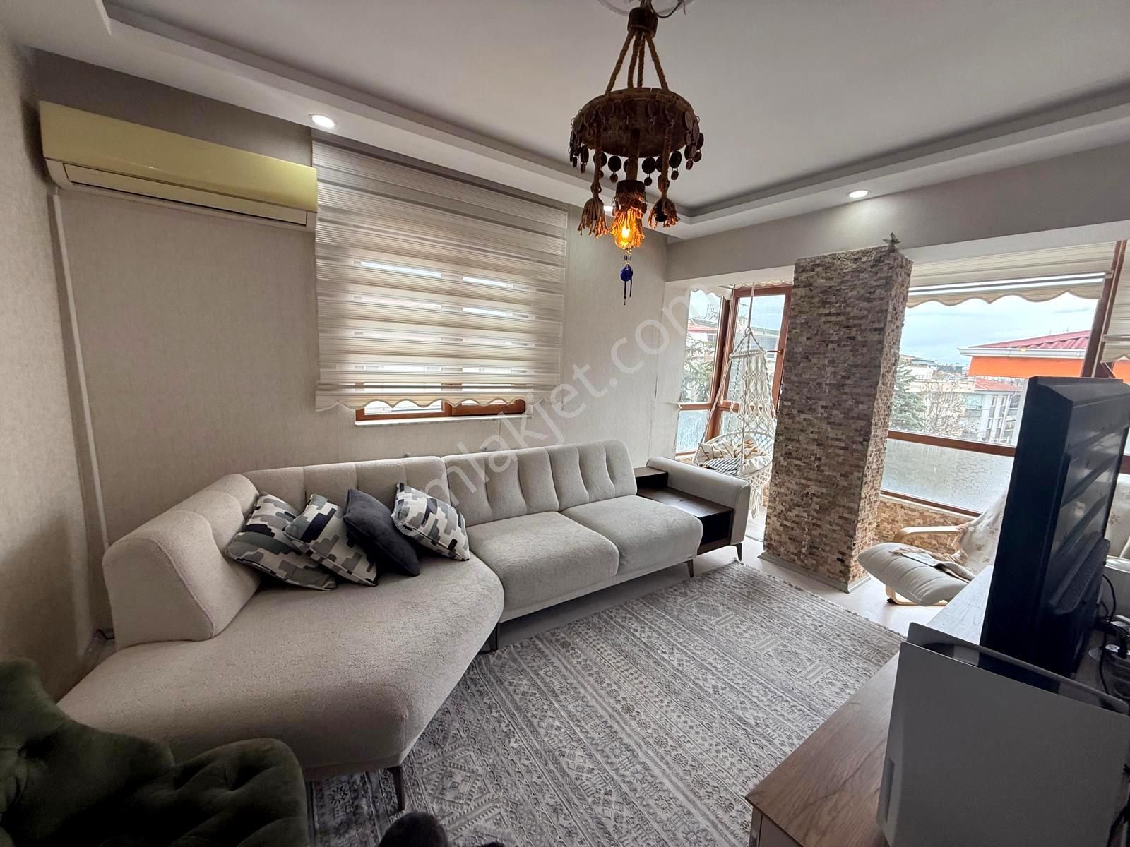 Emre Emlak'tan Topçu'da İstasyon Caddesi Yakını Full Yapılı 3+1 Satılık Daire - Görsel 2