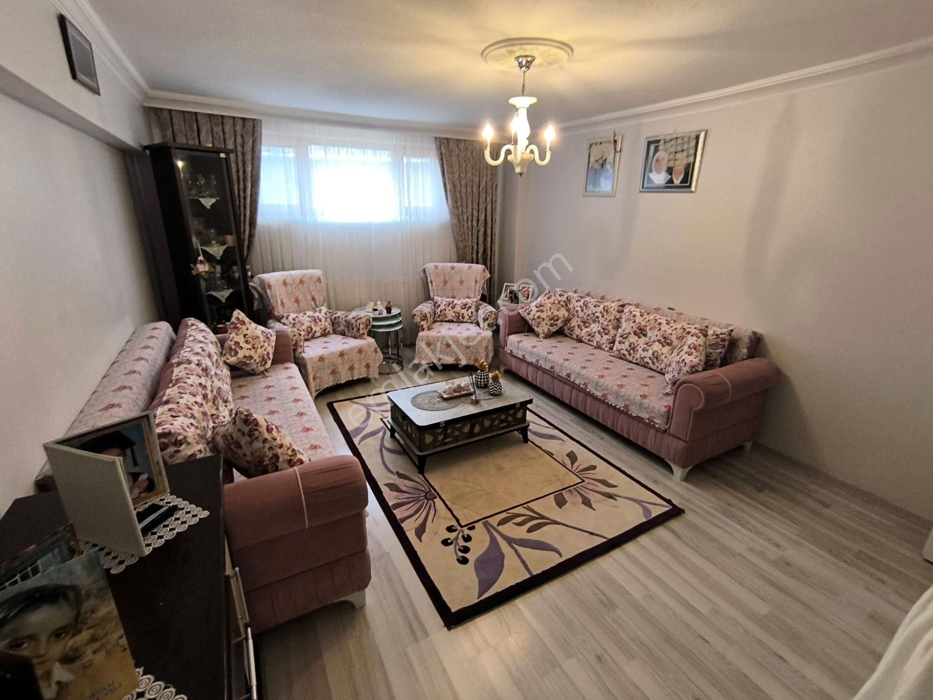 Fiyat Düştü Pınarbaşı Mah. Bahçe Katı-balkonlu 3+1 Satılık Daire - Görsel 7