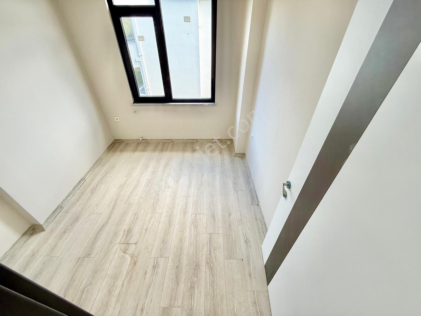 ꧁akçay Ay Emlak'tan꧂küçükkuyu'da Kazdağlarının Eteklerinde Muhteşem Manzaralı Satılık 2+1 Lüx Daire - Görsel 34