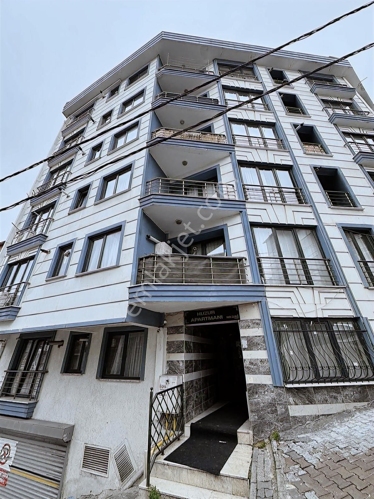 Çift Asansörlü Otopark Site Manzaralı Satılık 3+1 Boş Lüx - Görsel 2