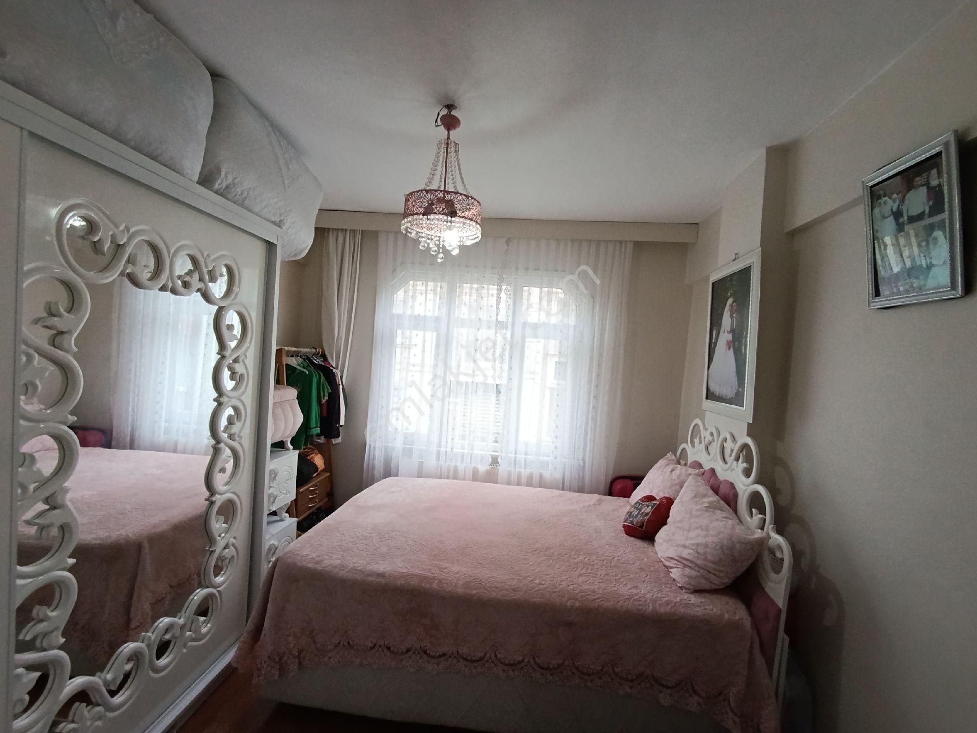 Şirinevler Mahallesi Ferah, Aydınlık 2+1 Fırsat Yatırımlık Daire - Görsel 8