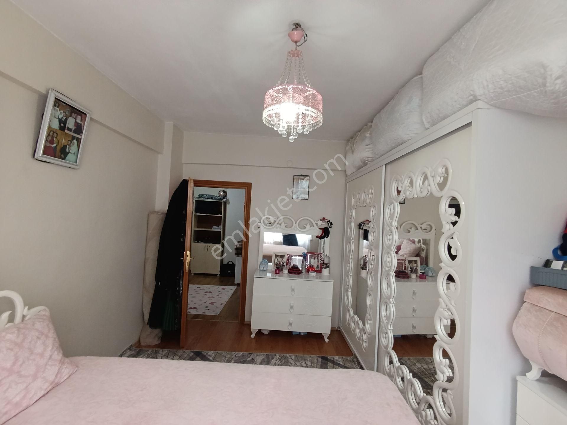 Şirinevler Mahallesi Ferah, Aydınlık 2+1 Fırsat Yatırımlık Daire - Görsel 7