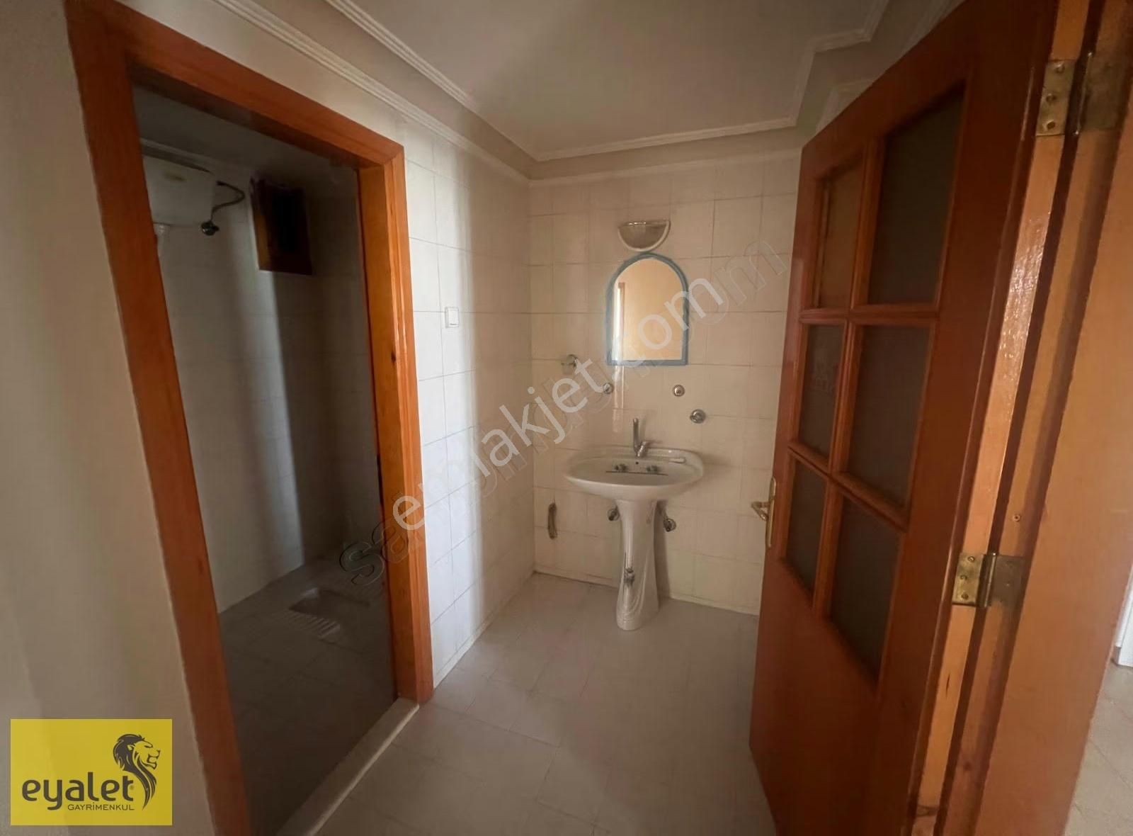 Hava Loj. Karşısı Ankara Caddesi Üzerinde Kiralık 3+1 Daire - Görsel 18