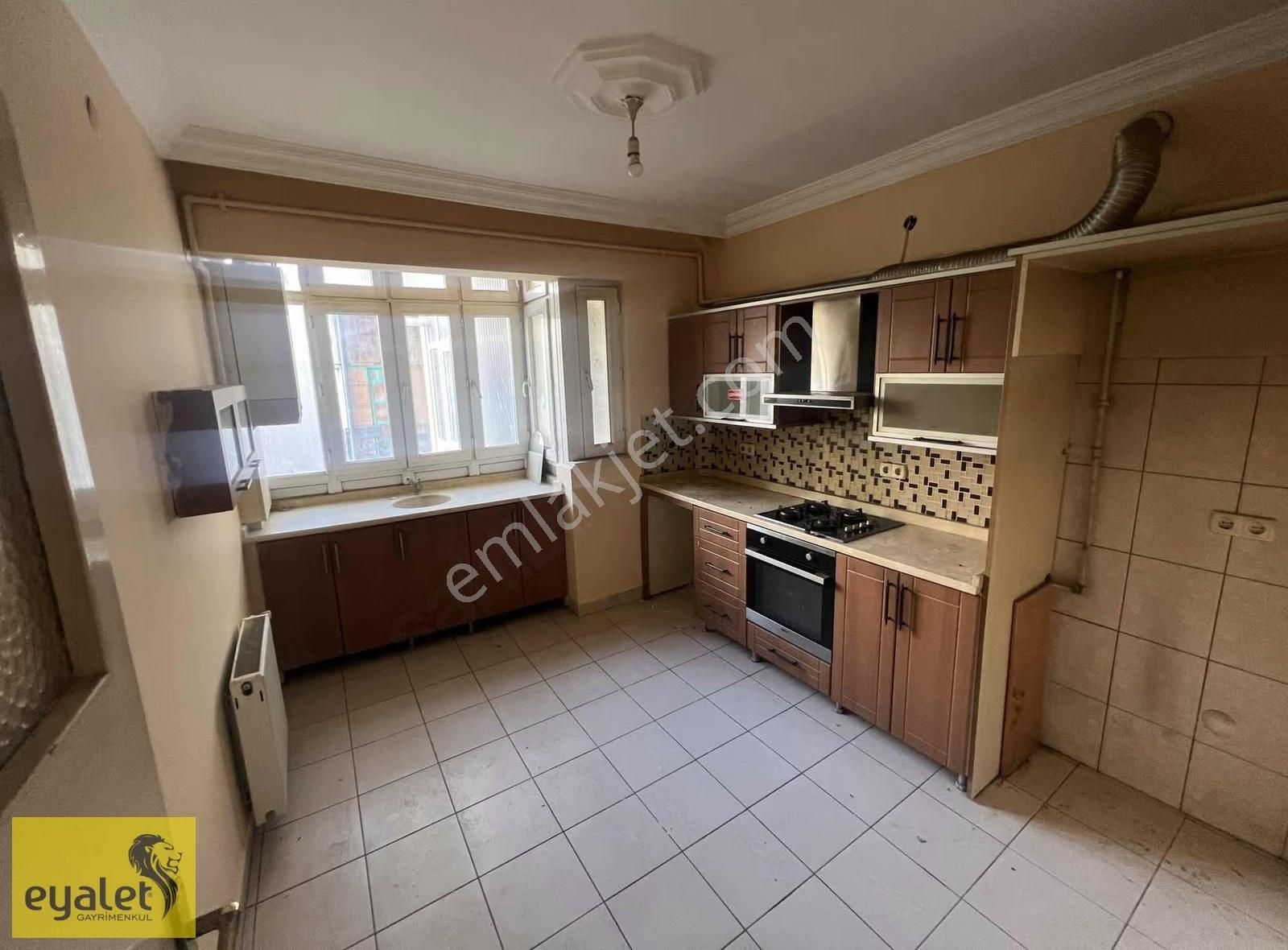 İhsaniye Mh. 4+1 Kiralık Daire - Görsel 3